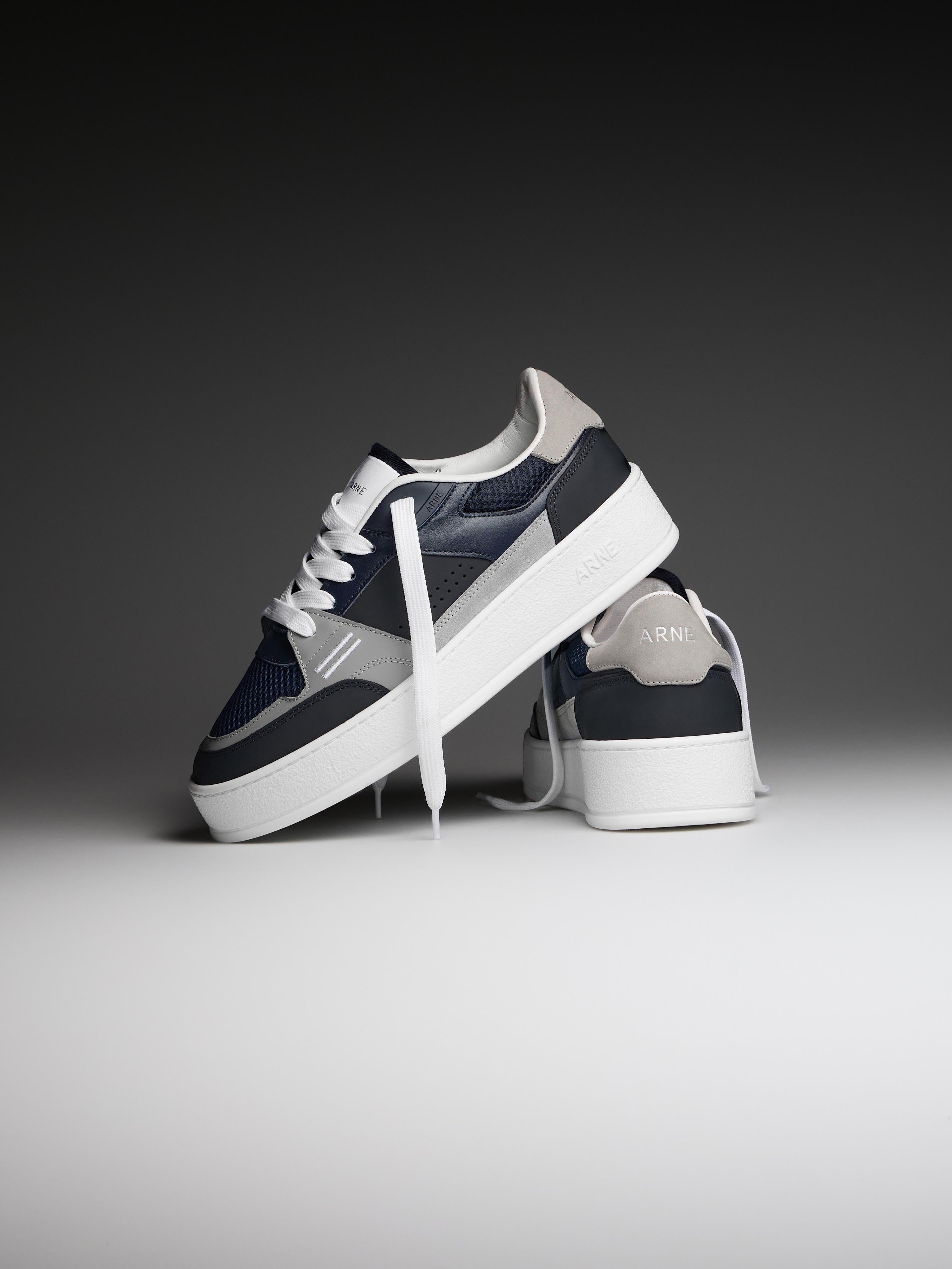 Mens Arena Trainer 2.0 in Navy Grey