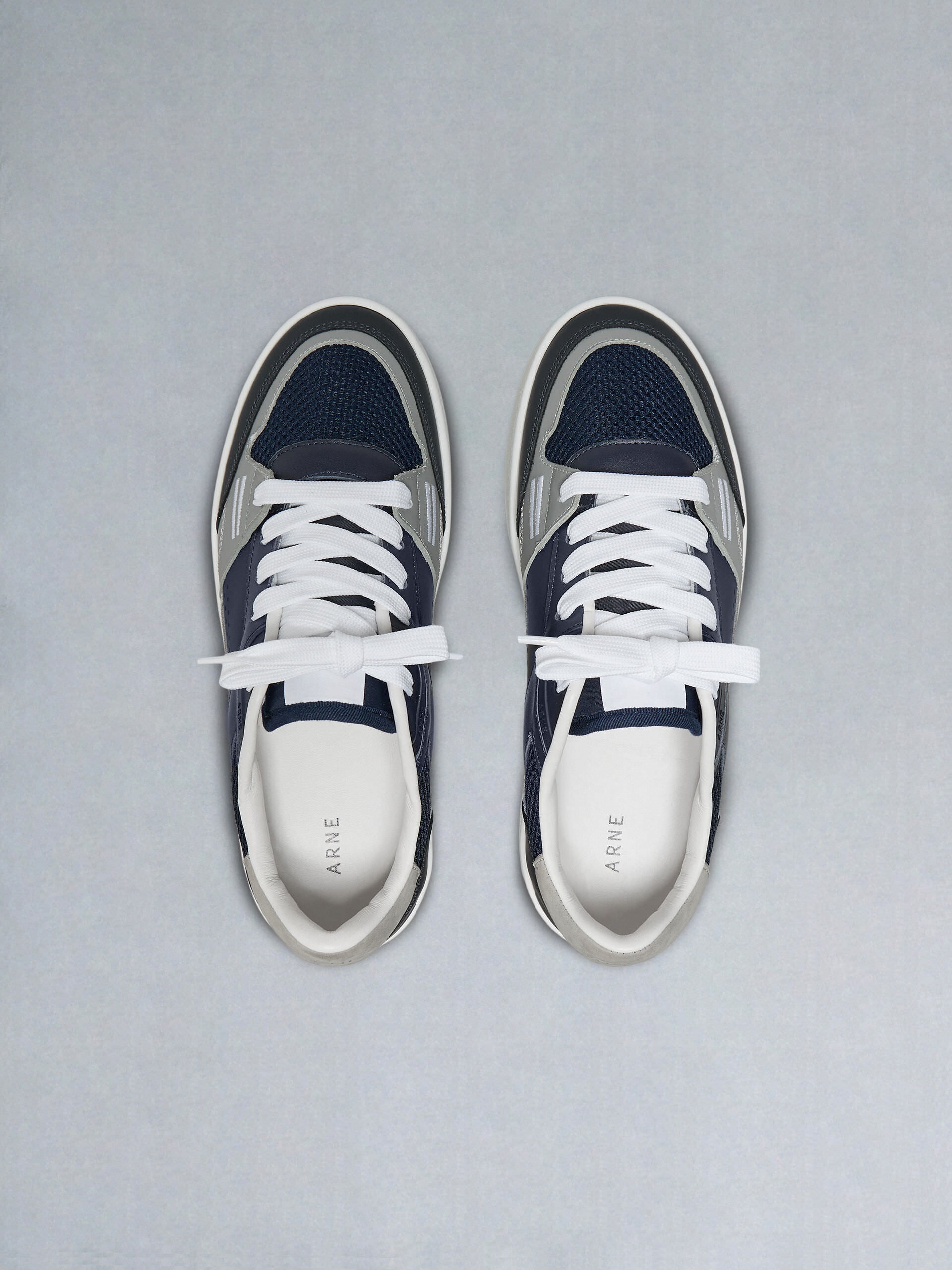 Mens Arena Trainer 2.0 in Navy Grey