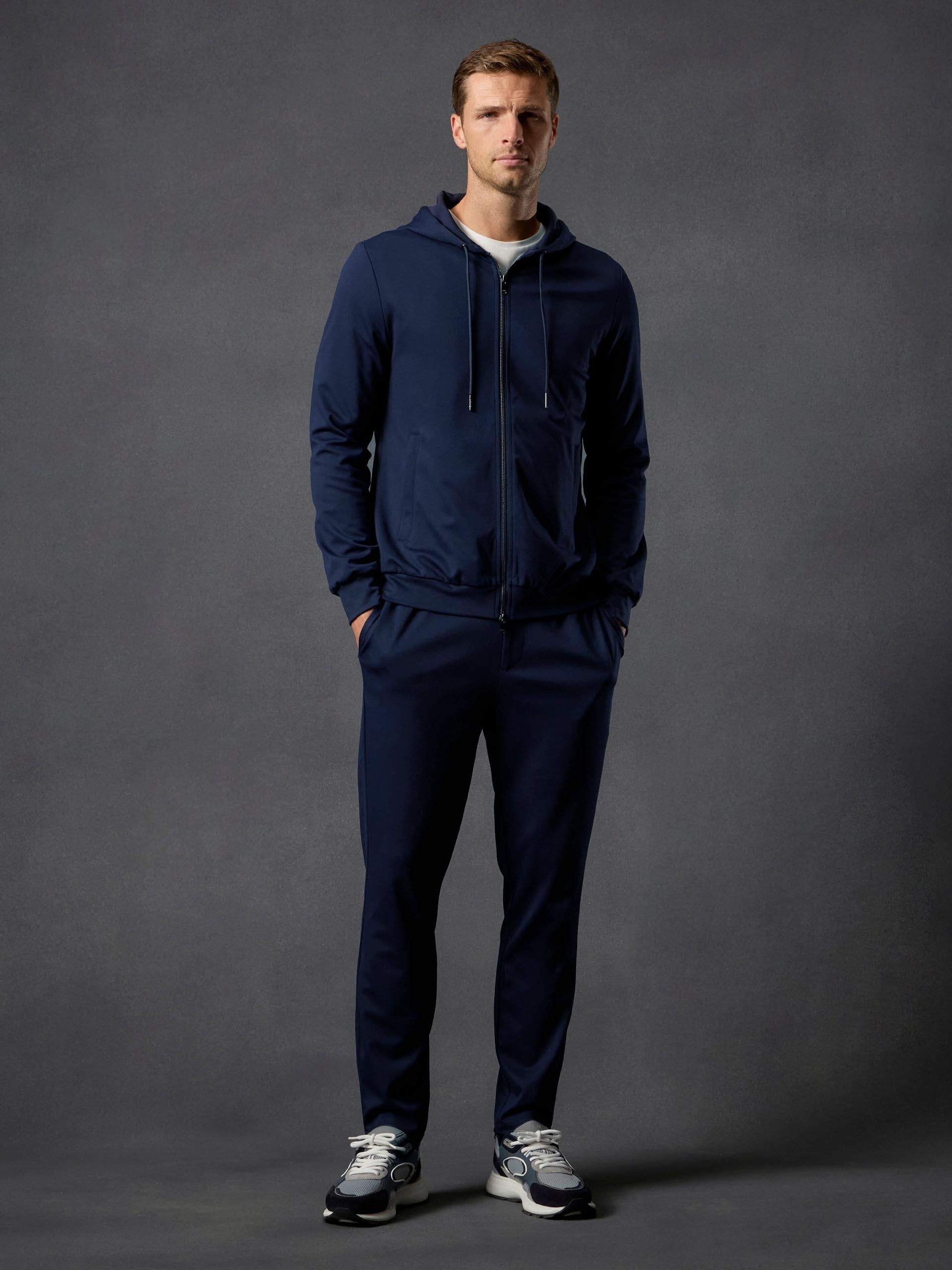 Mens Athleisure Jogger in Navy