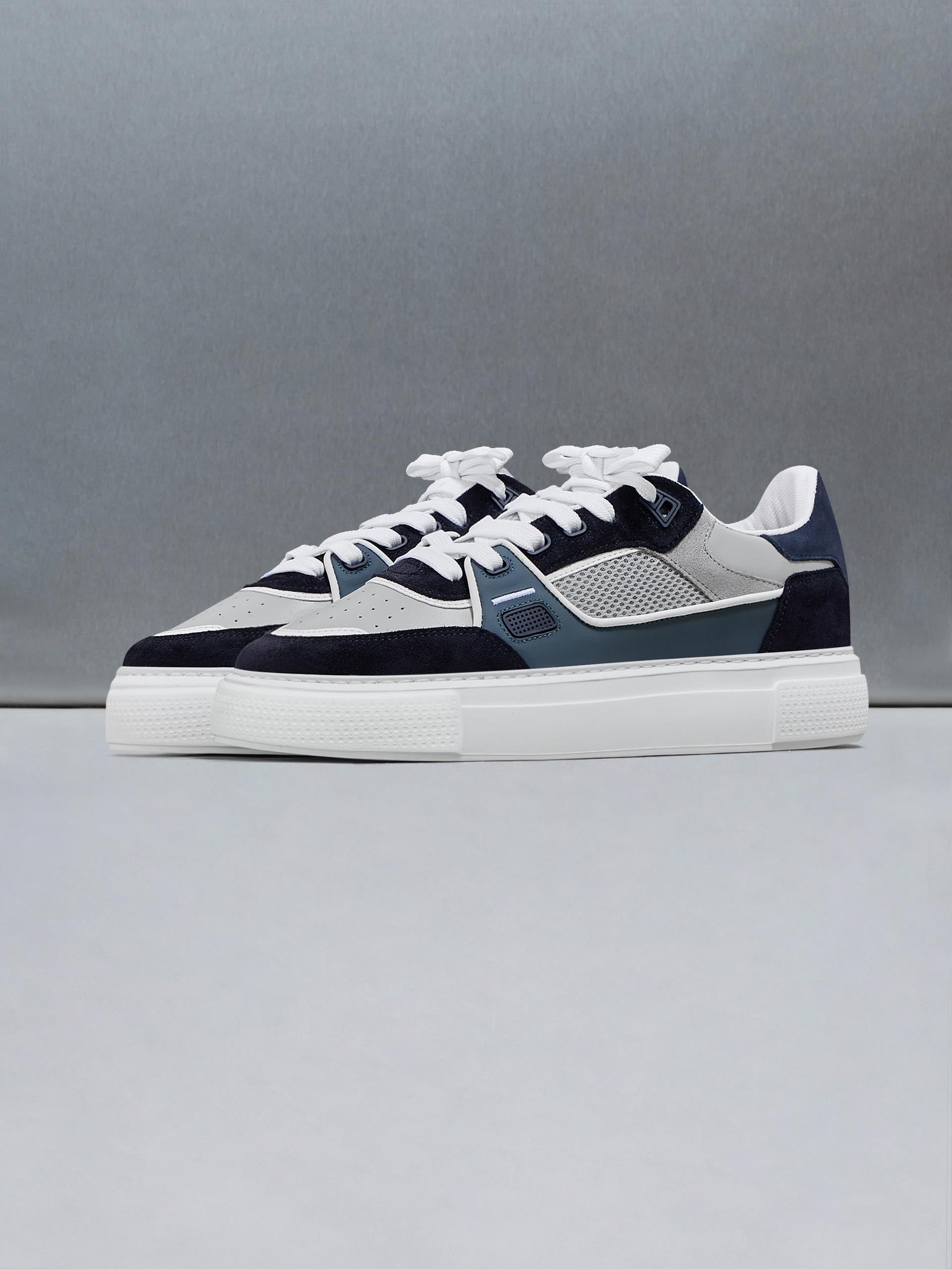 Mens Atlas Trainer in Air Force Blue