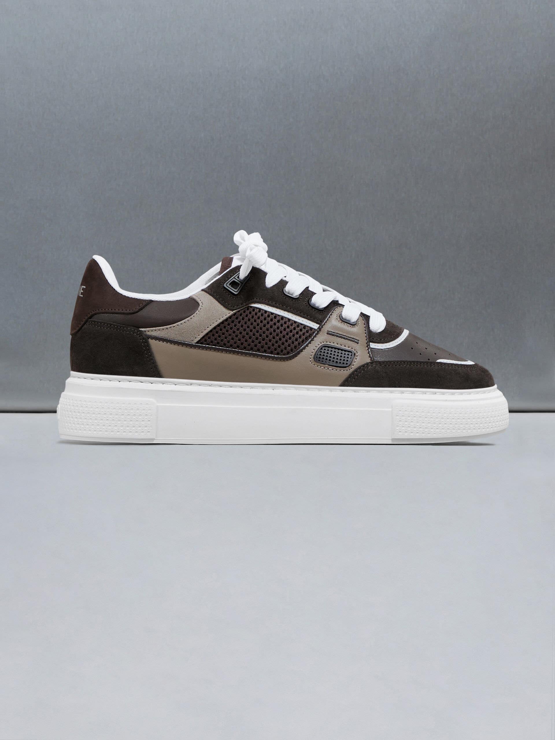 Mens Atlas Trainer in Mocha