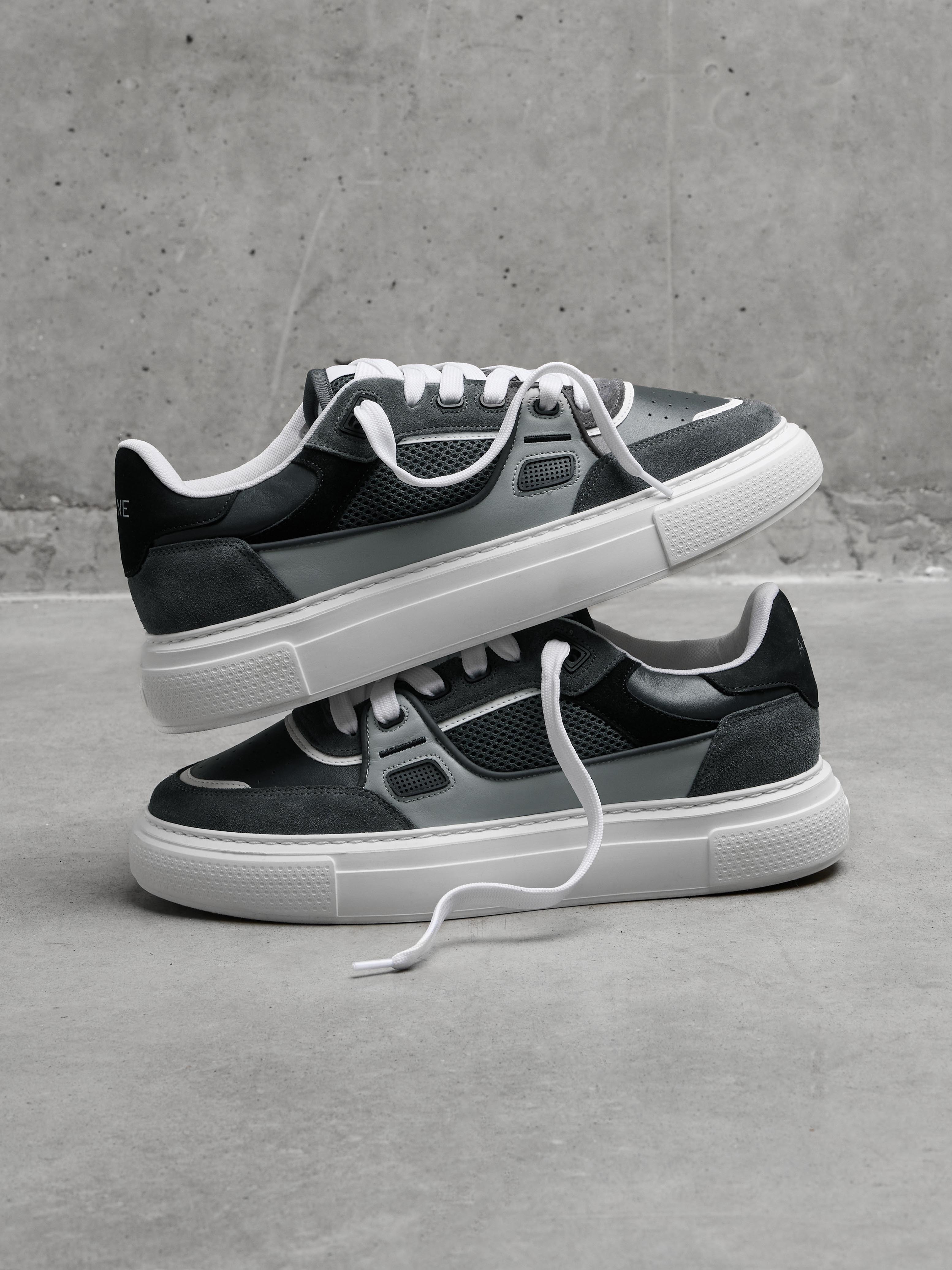 Mens Atlas Trainer in Storm Grey