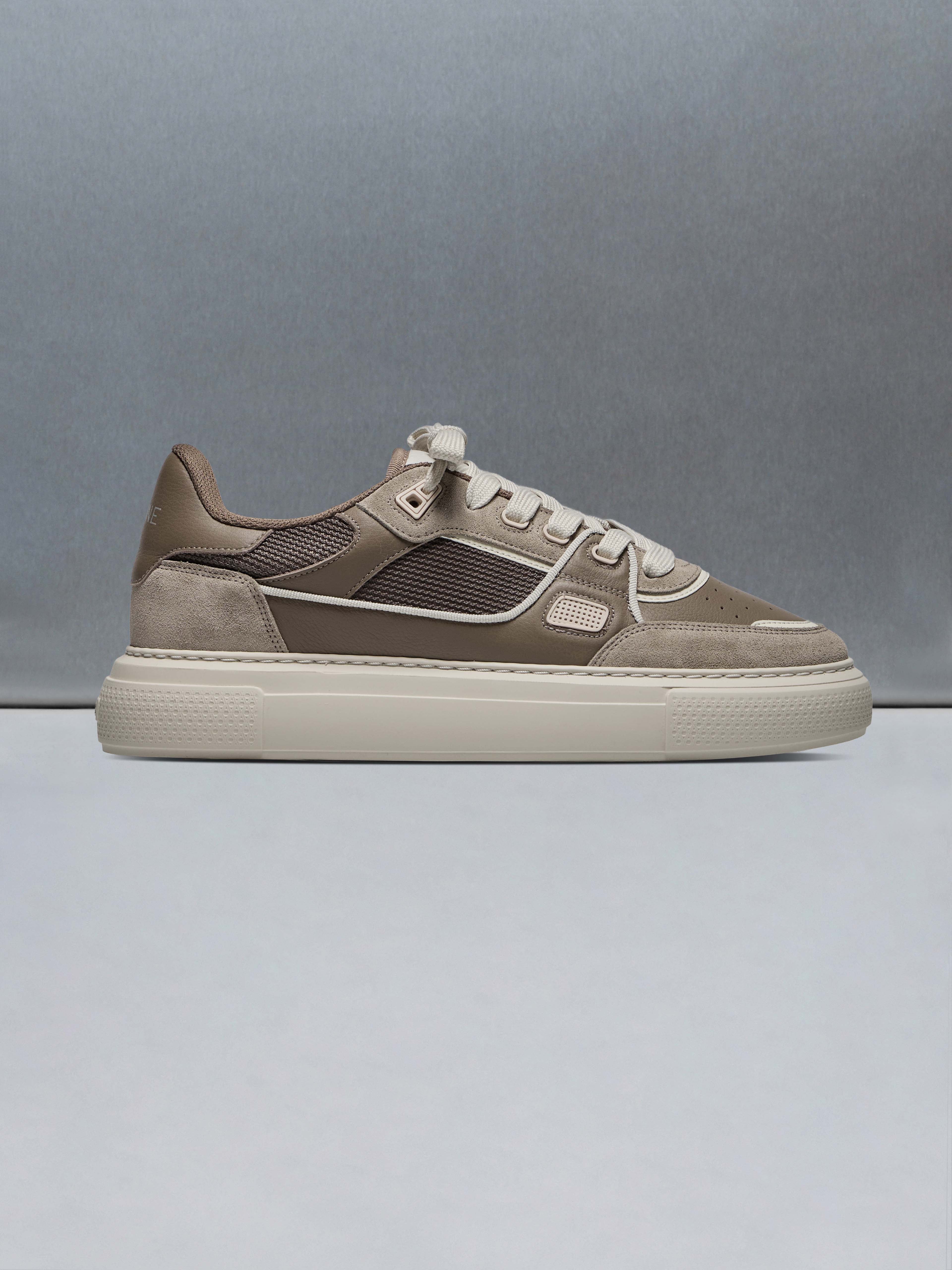 Mens Atlas Trainer in Taupe