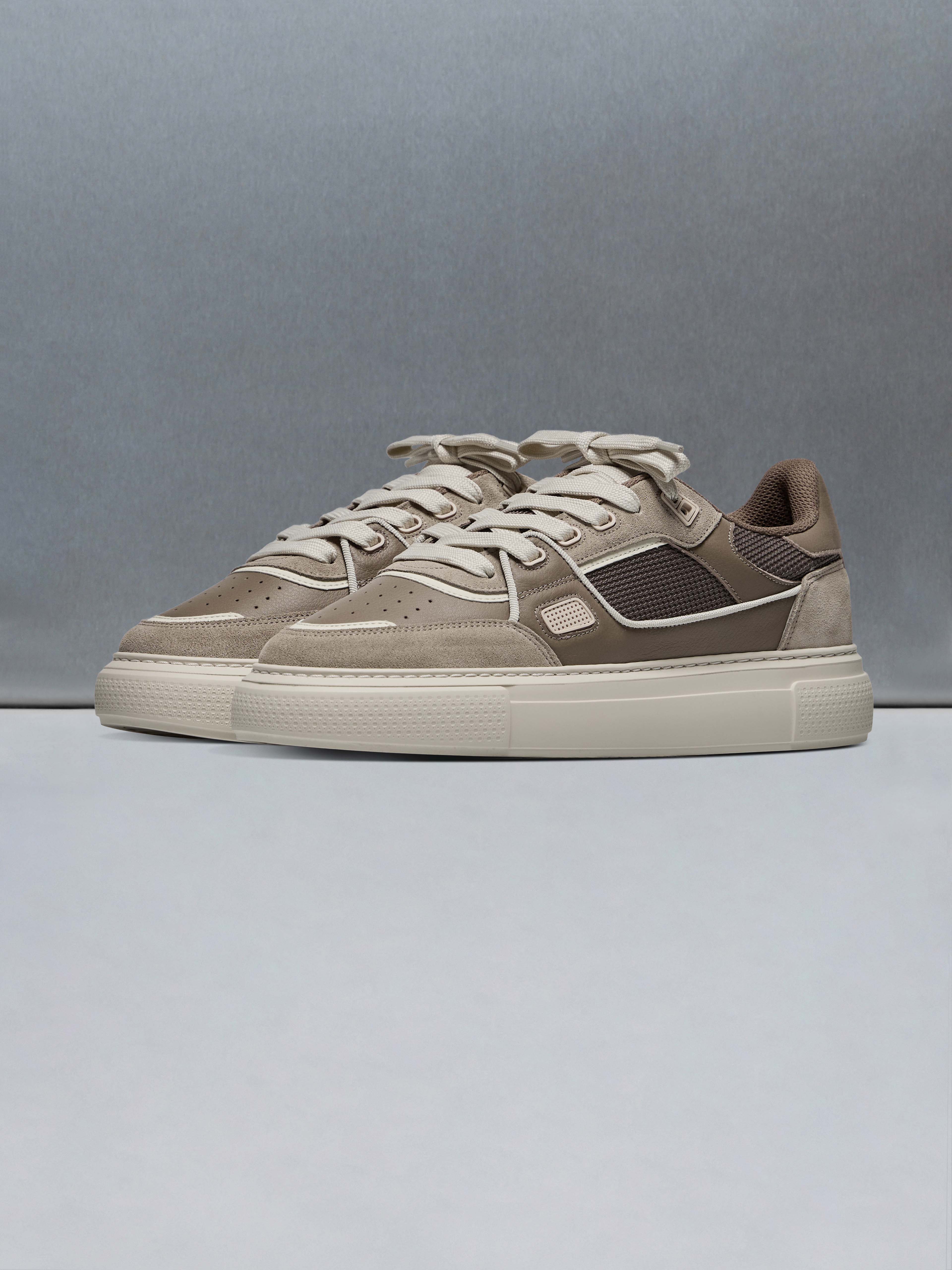 Mens Atlas Trainer in Taupe