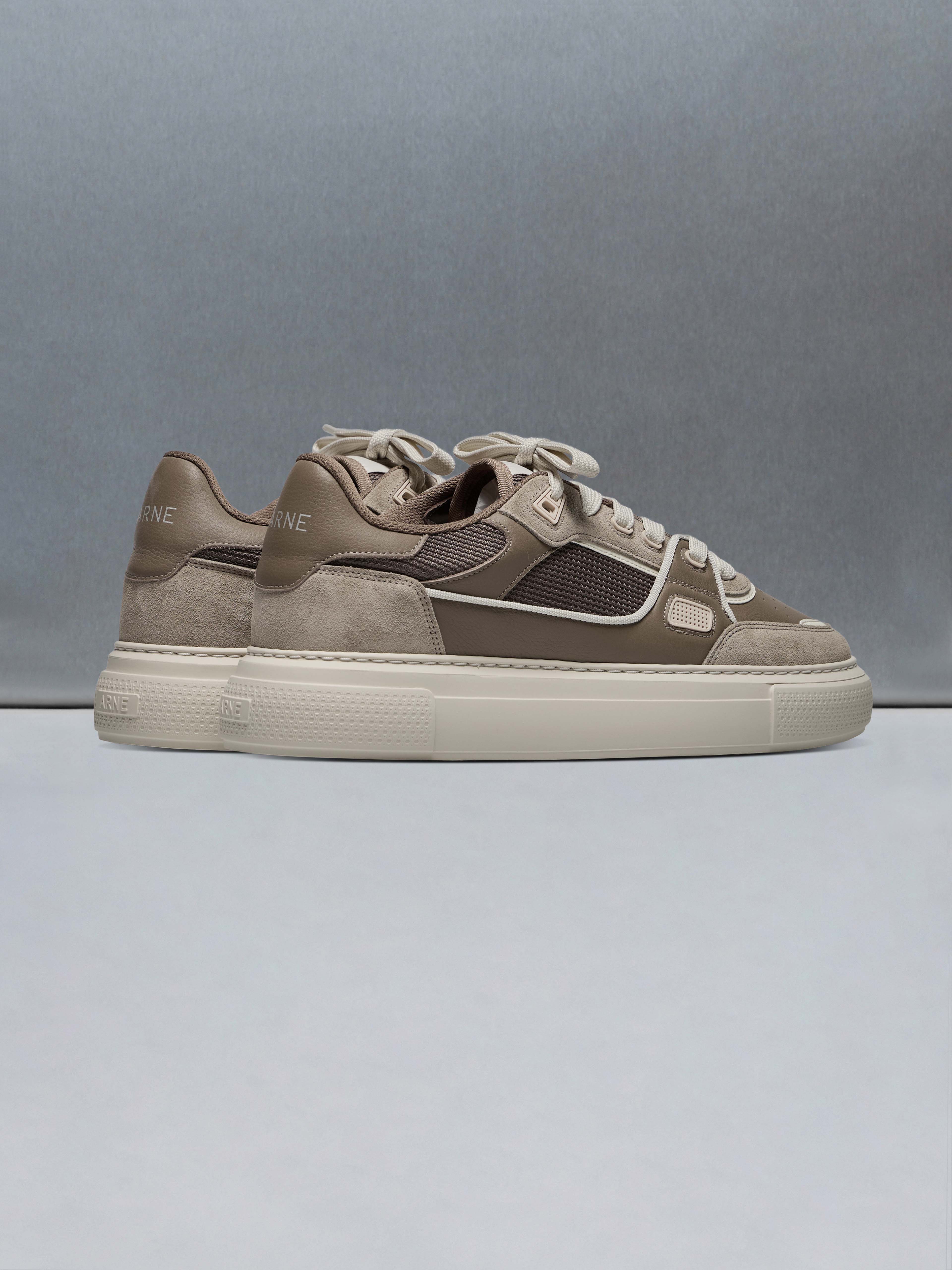 Mens Atlas Trainer in Taupe