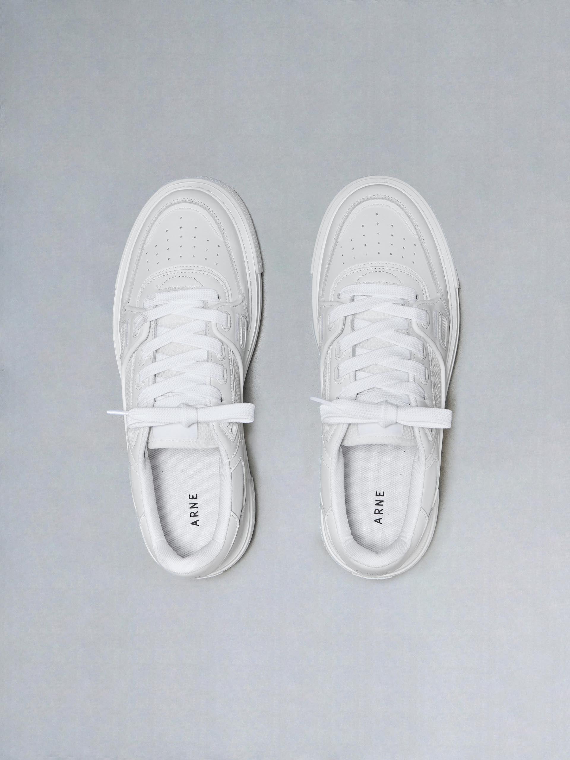 Mens Atlas Trainer in Triple White