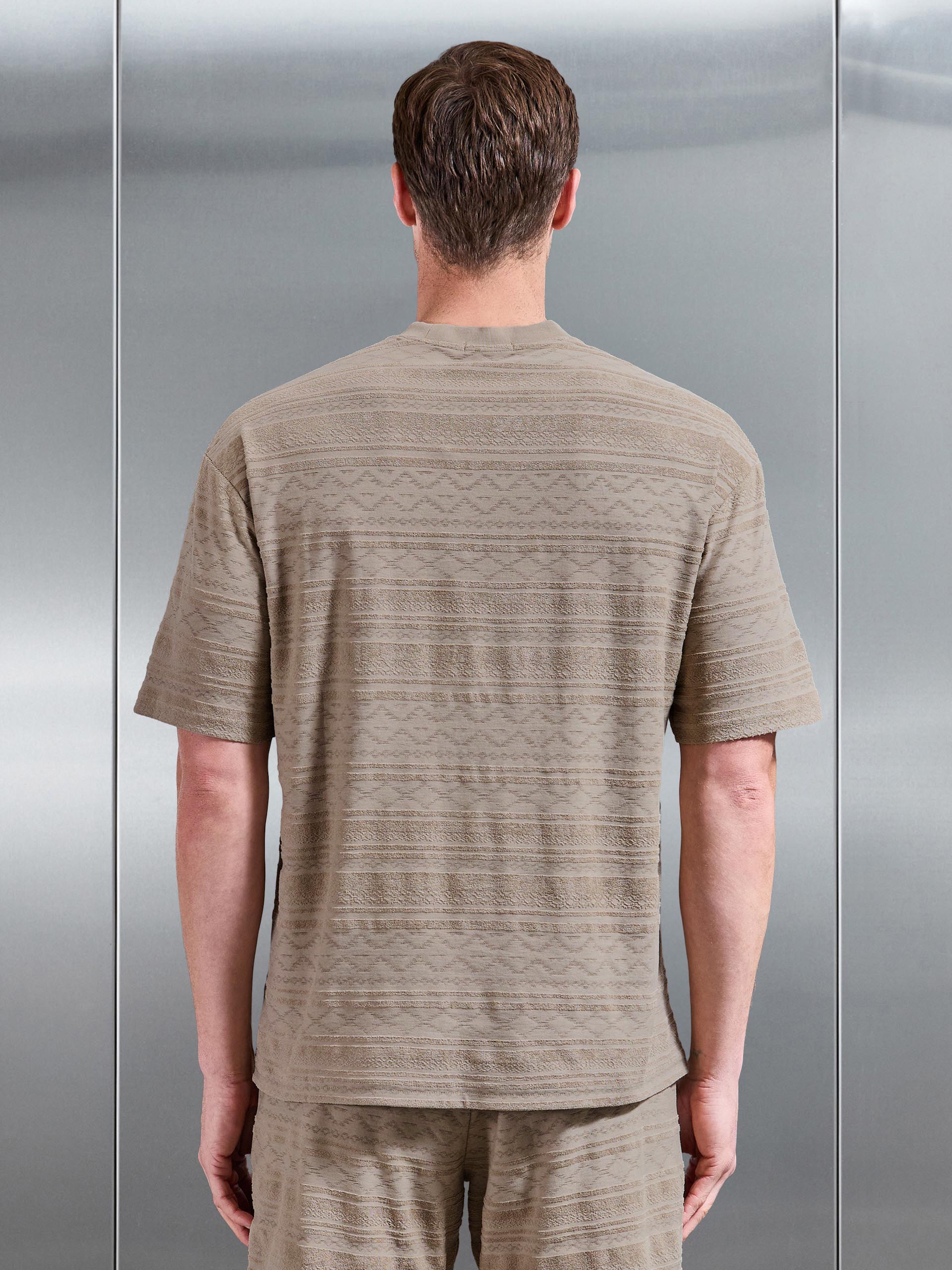 Mens Aztec 2.0 Relaxed Fit T-Shirt in Stone
