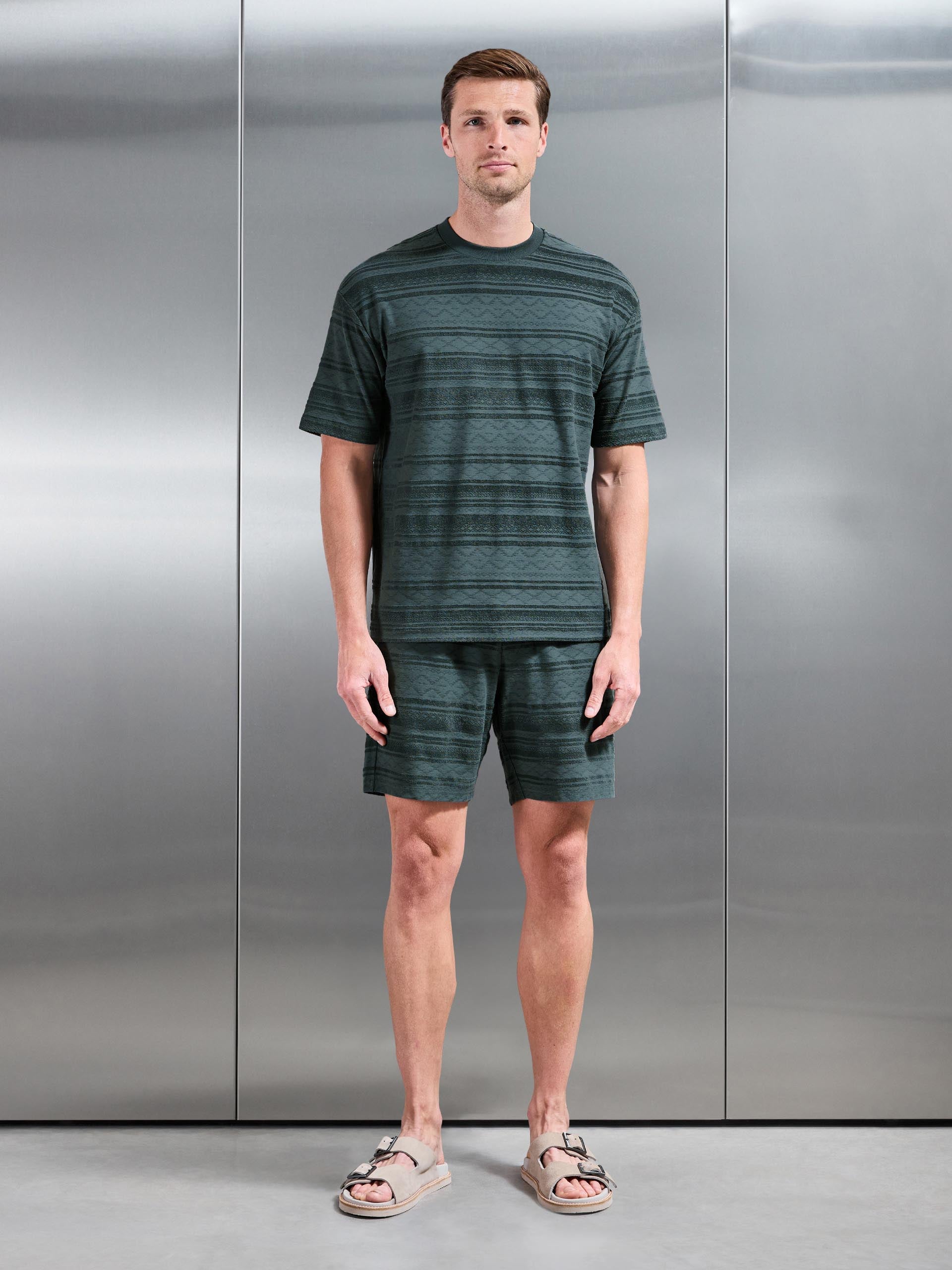 Mens Aztec 2.0 Short in Rich Green