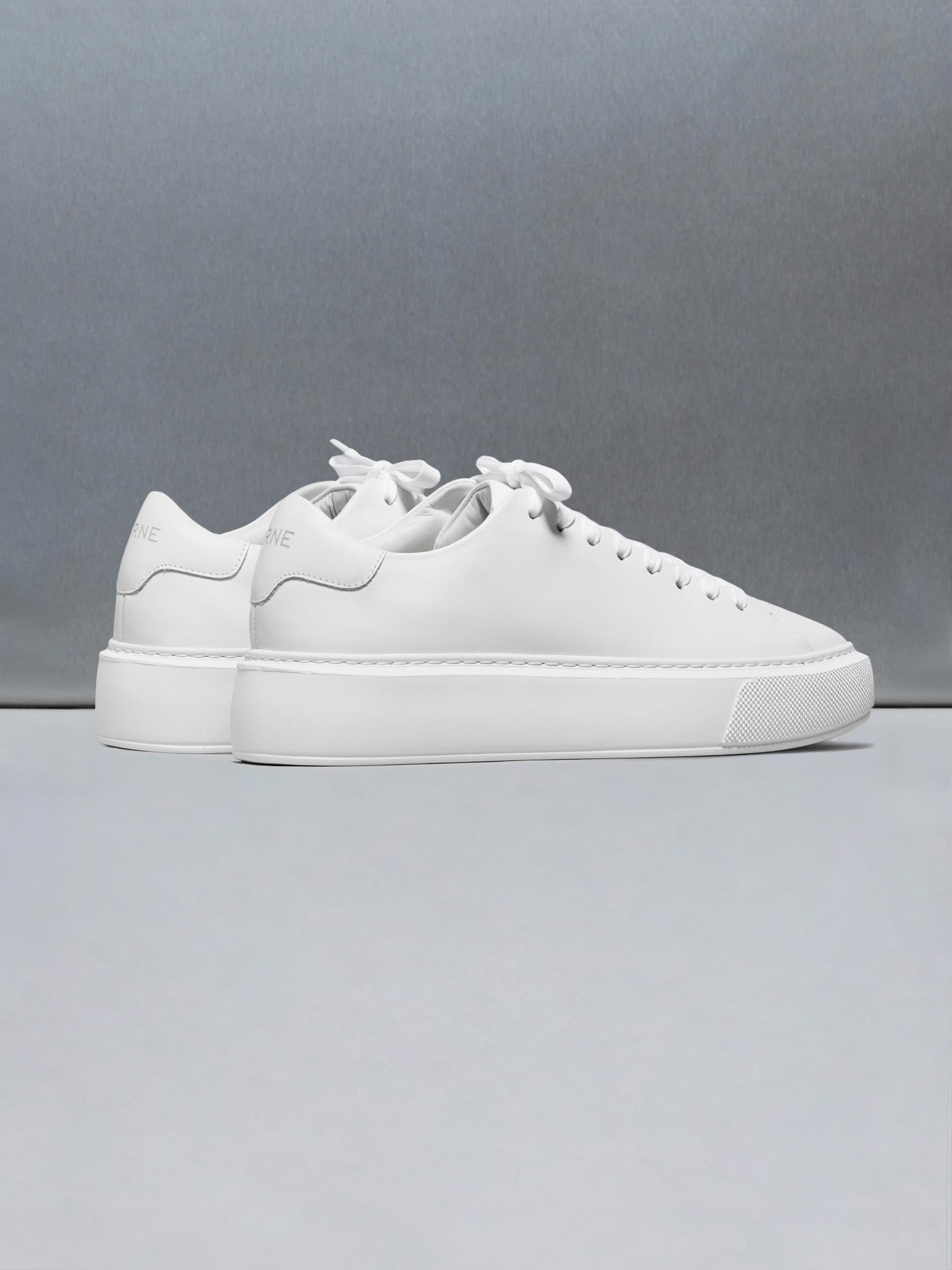 Mens Basic Essential Leather Trainer in White