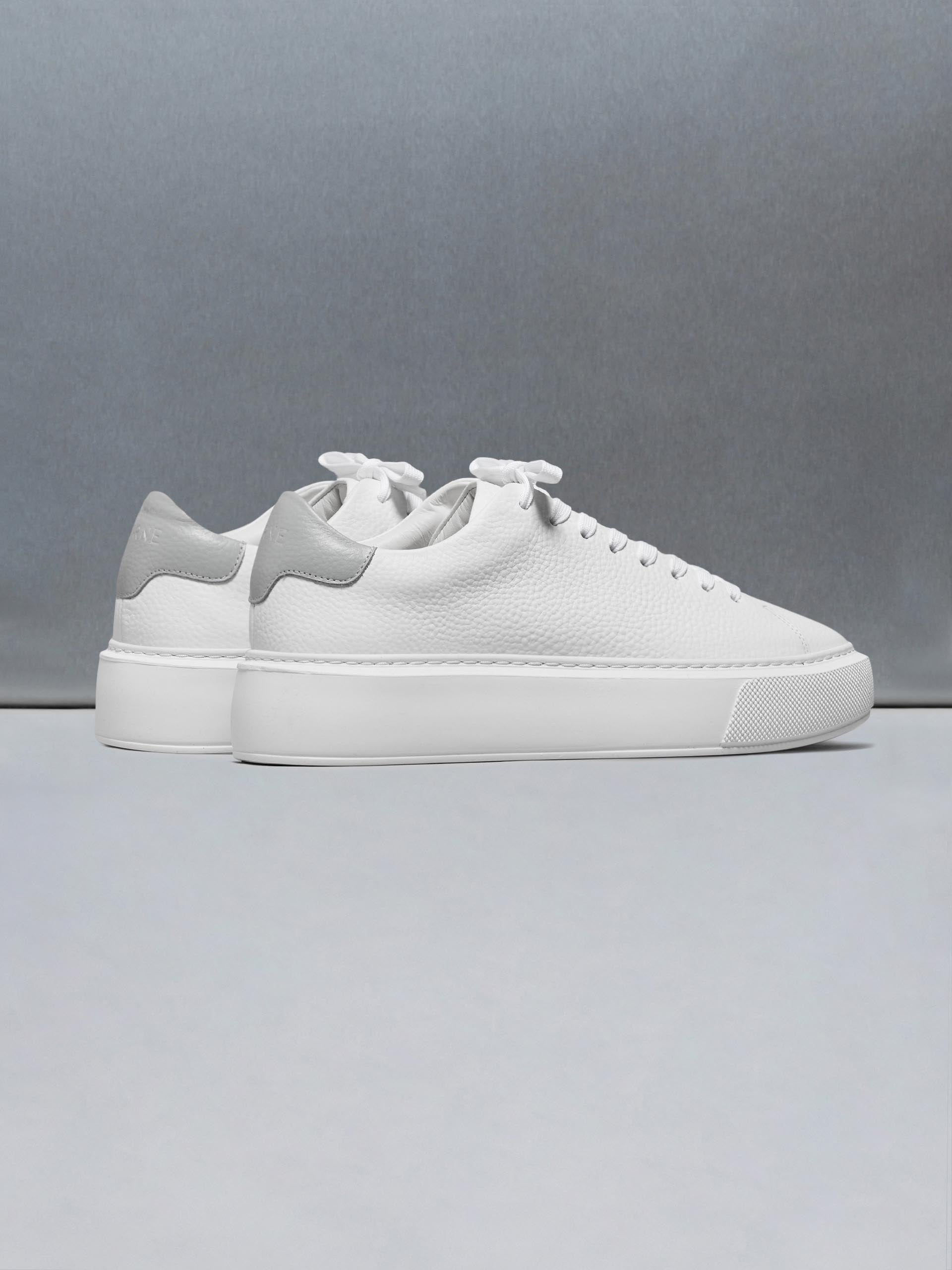 Mens Basic Essential Leather Trainer in White Grey