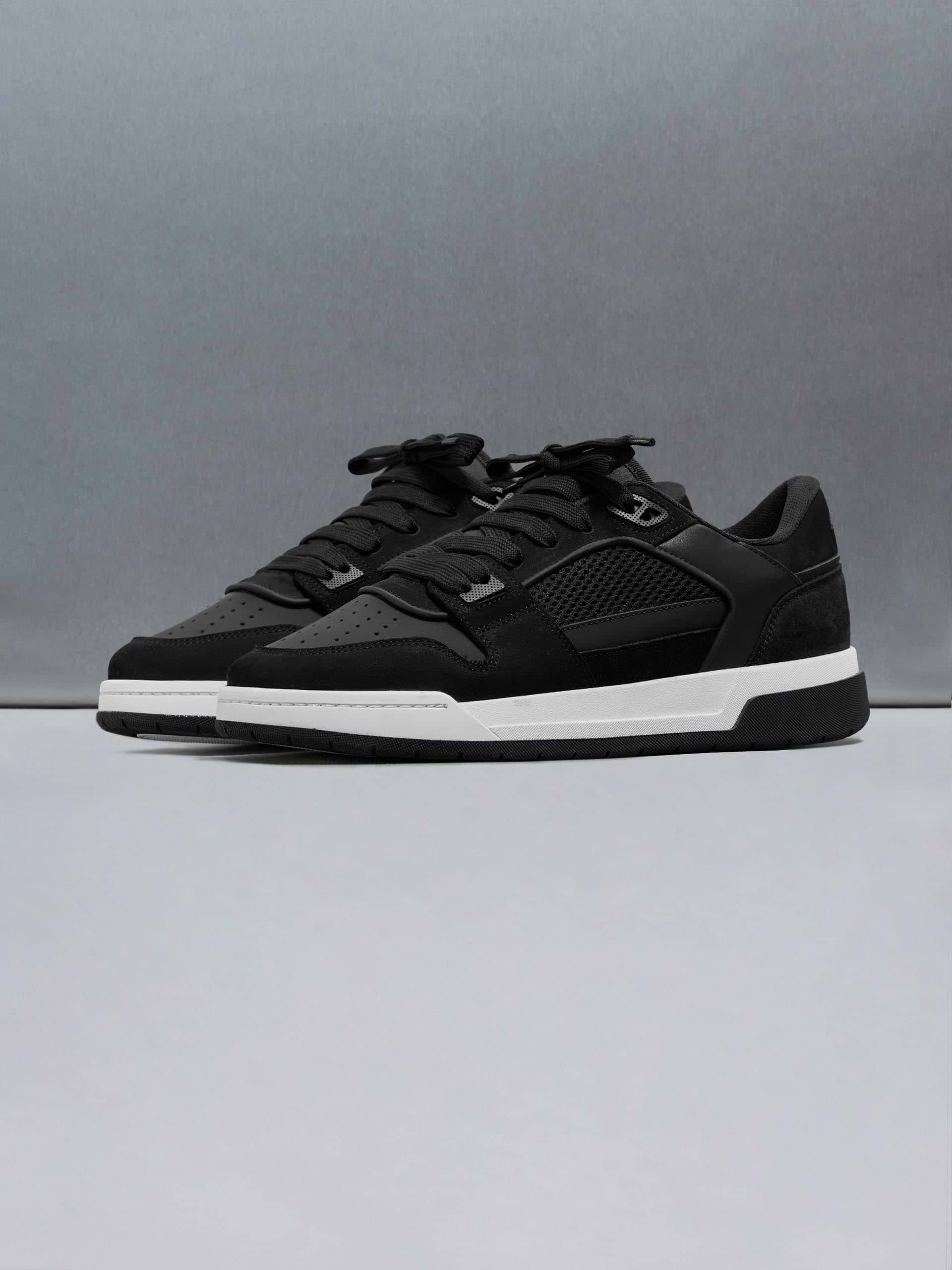 Mens Basket Trainer in Black