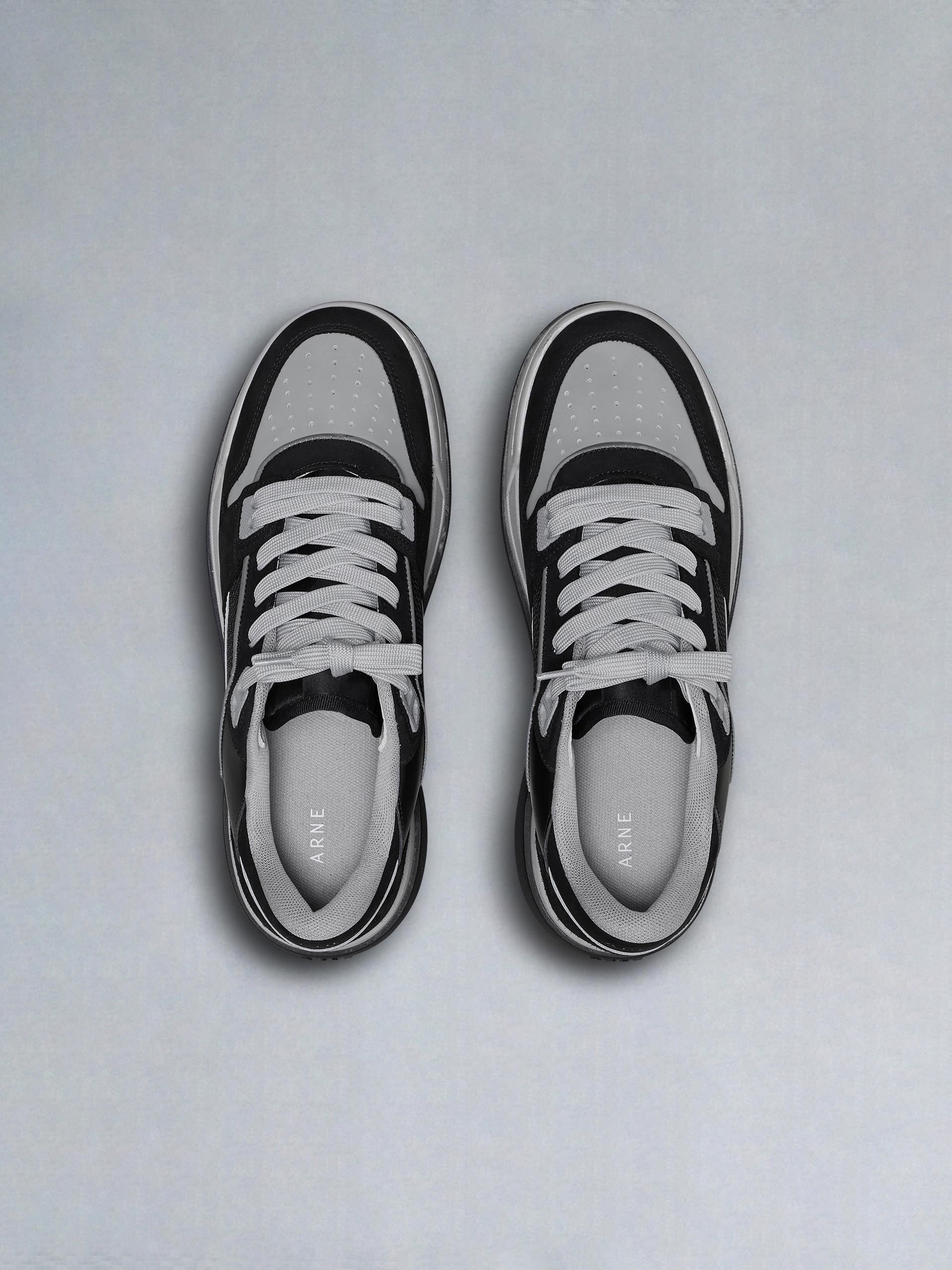 Mens Basket Trainer in Black Grey