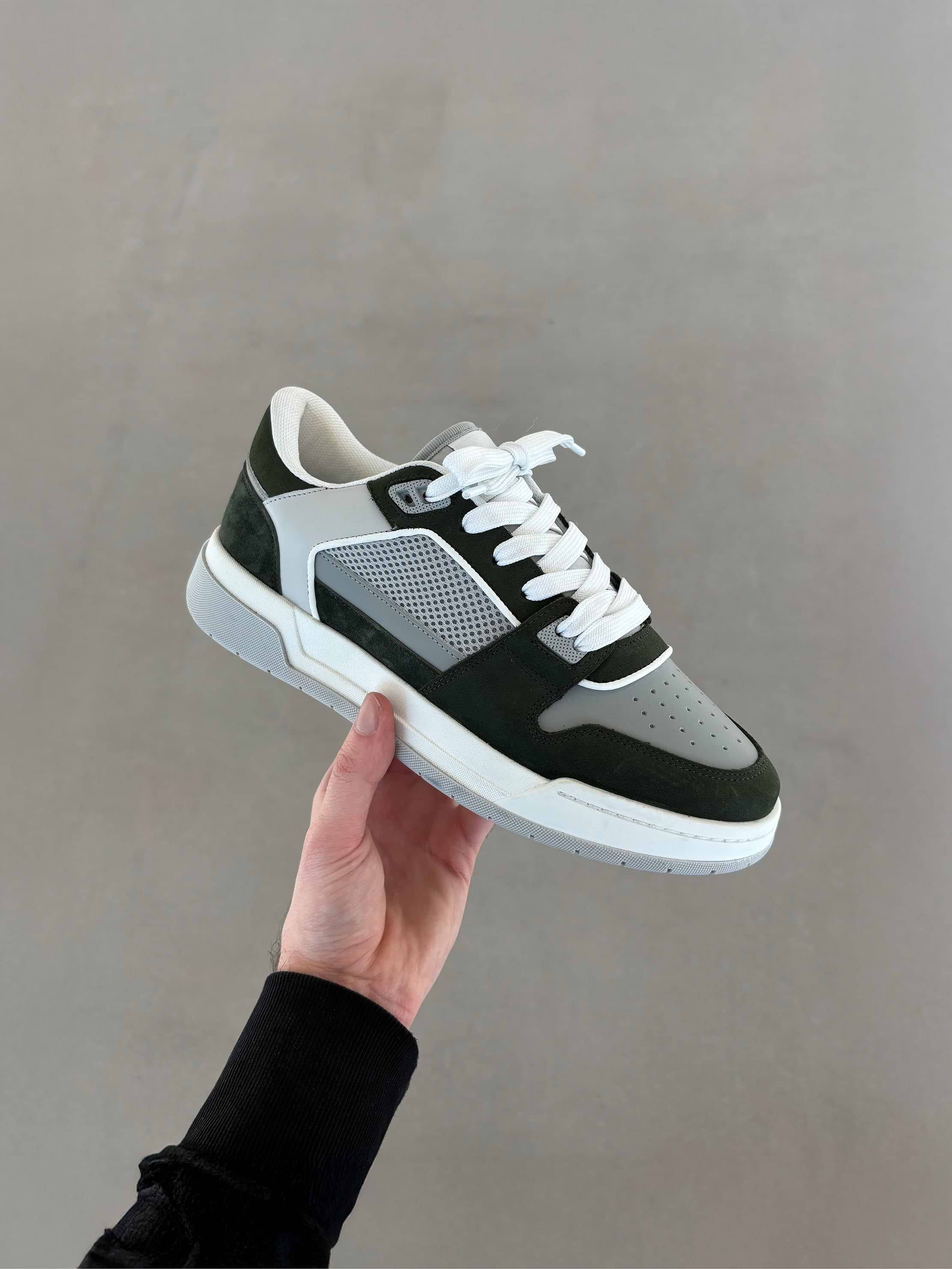 Basket Trainer in Grey Olive