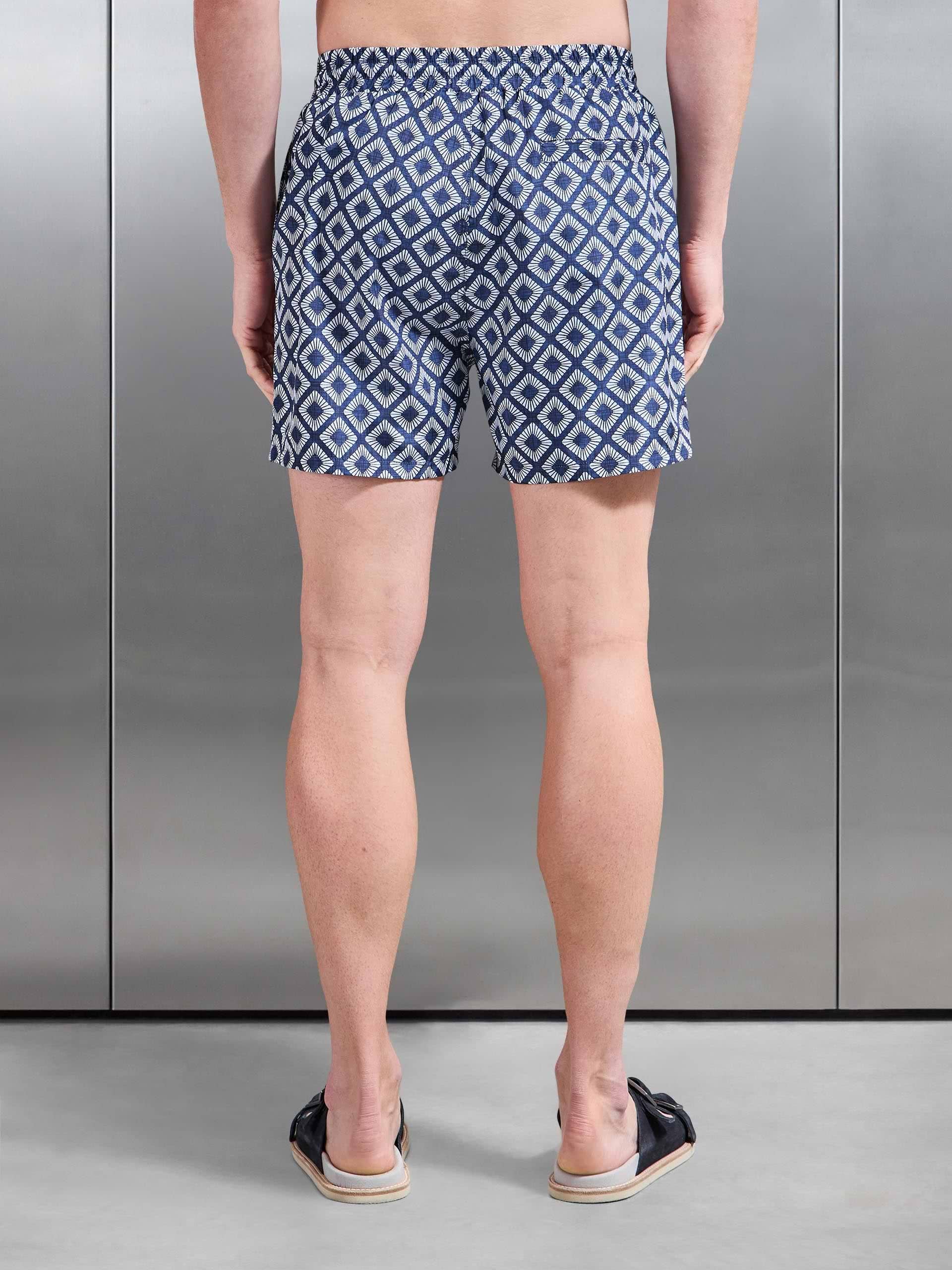 Cabo Drawstring Printed Shell Swim Short in Navy