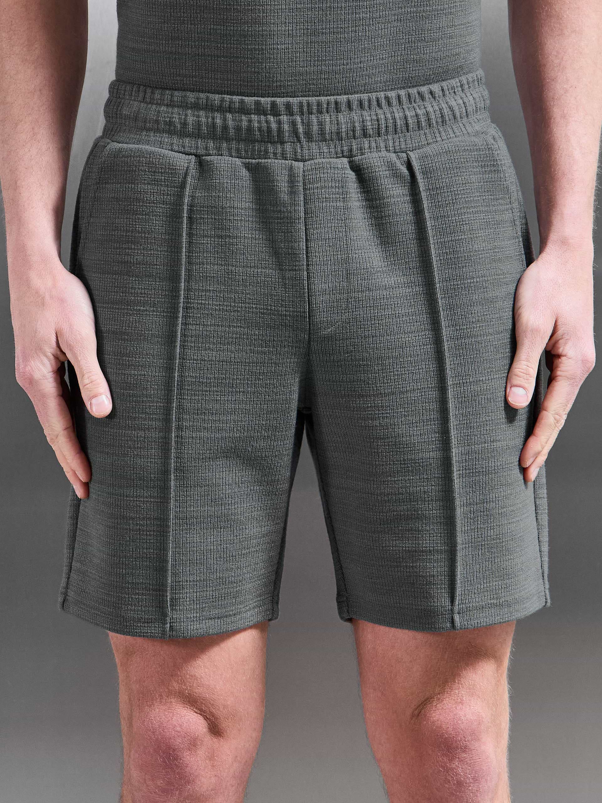 Cavour Textured Short in Grey