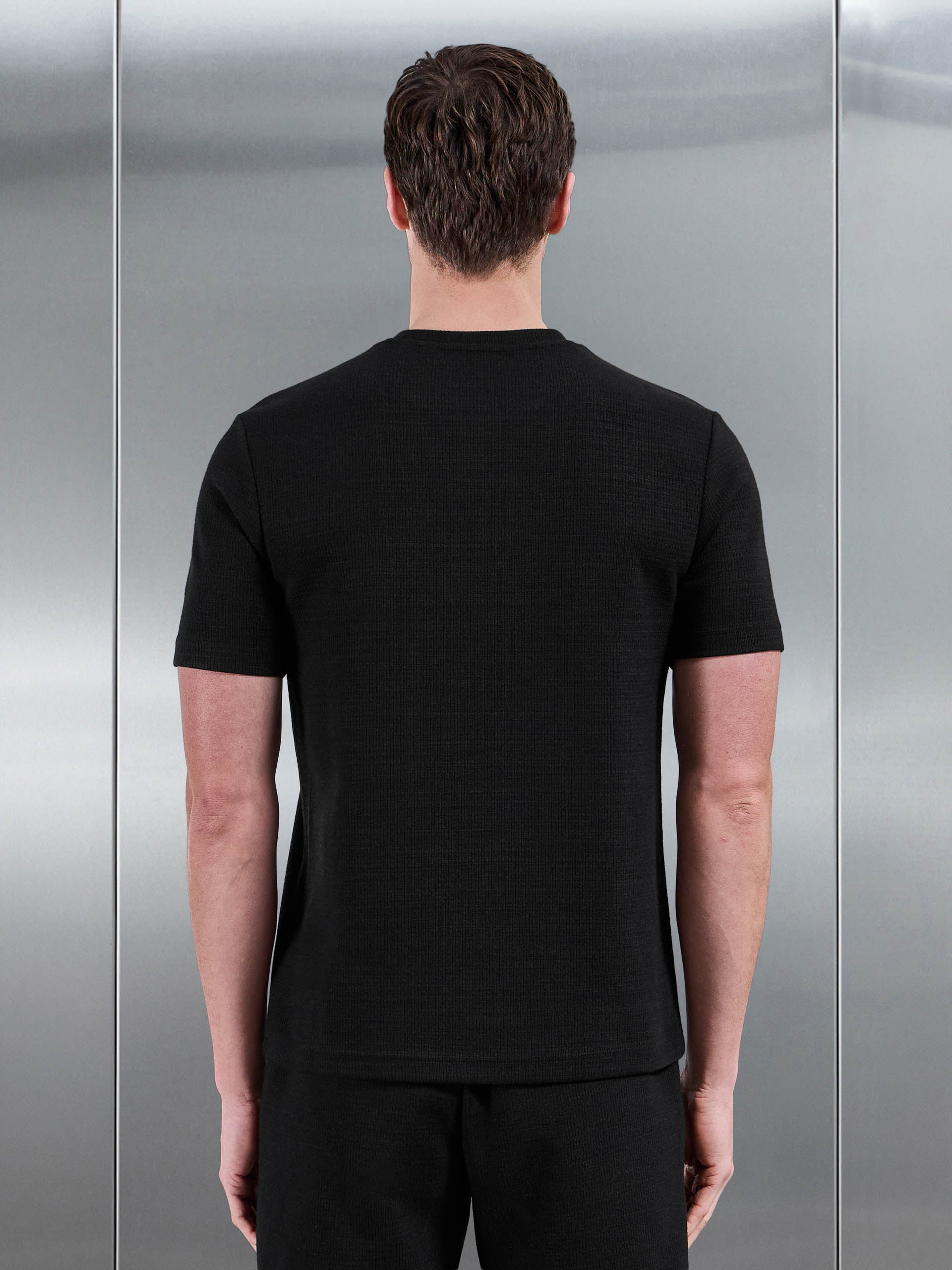 Mens Cavour Textured T-Shirt in Black