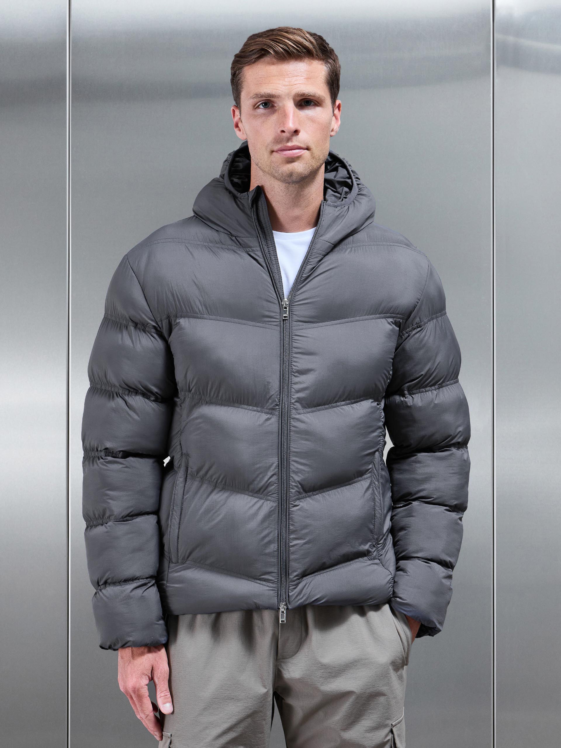 Mens Chevron Puffer Jacket in Grey