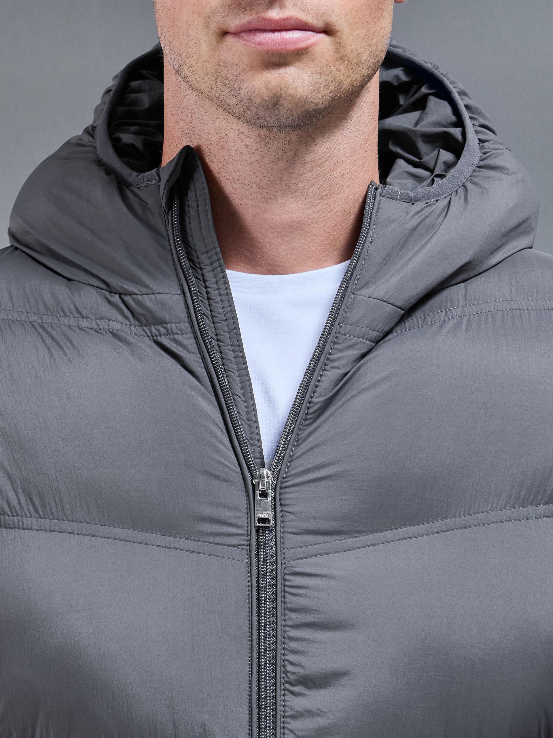 Mens Chevron Puffer Jacket in Grey