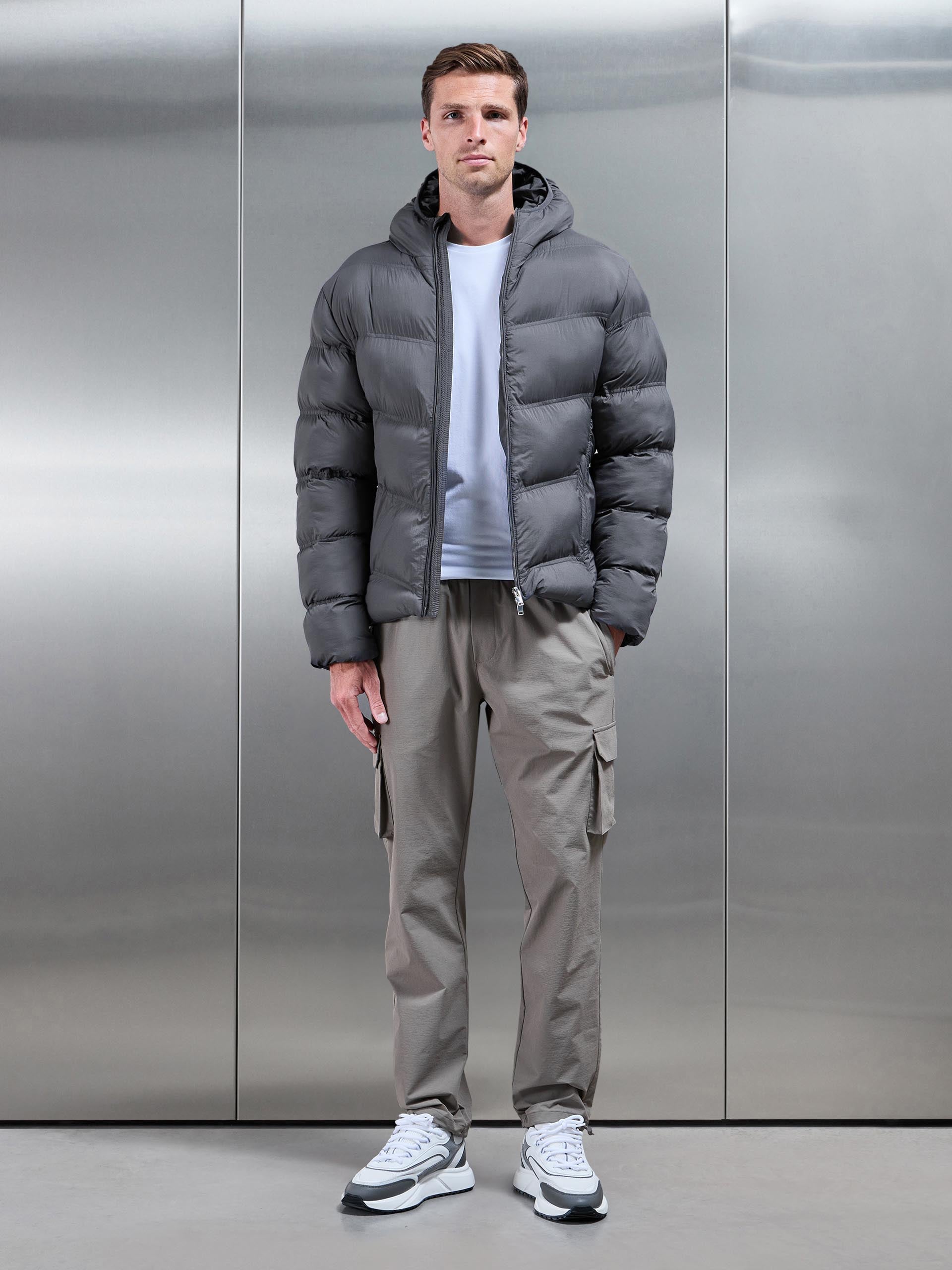 Mens Chevron Puffer Jacket in Grey