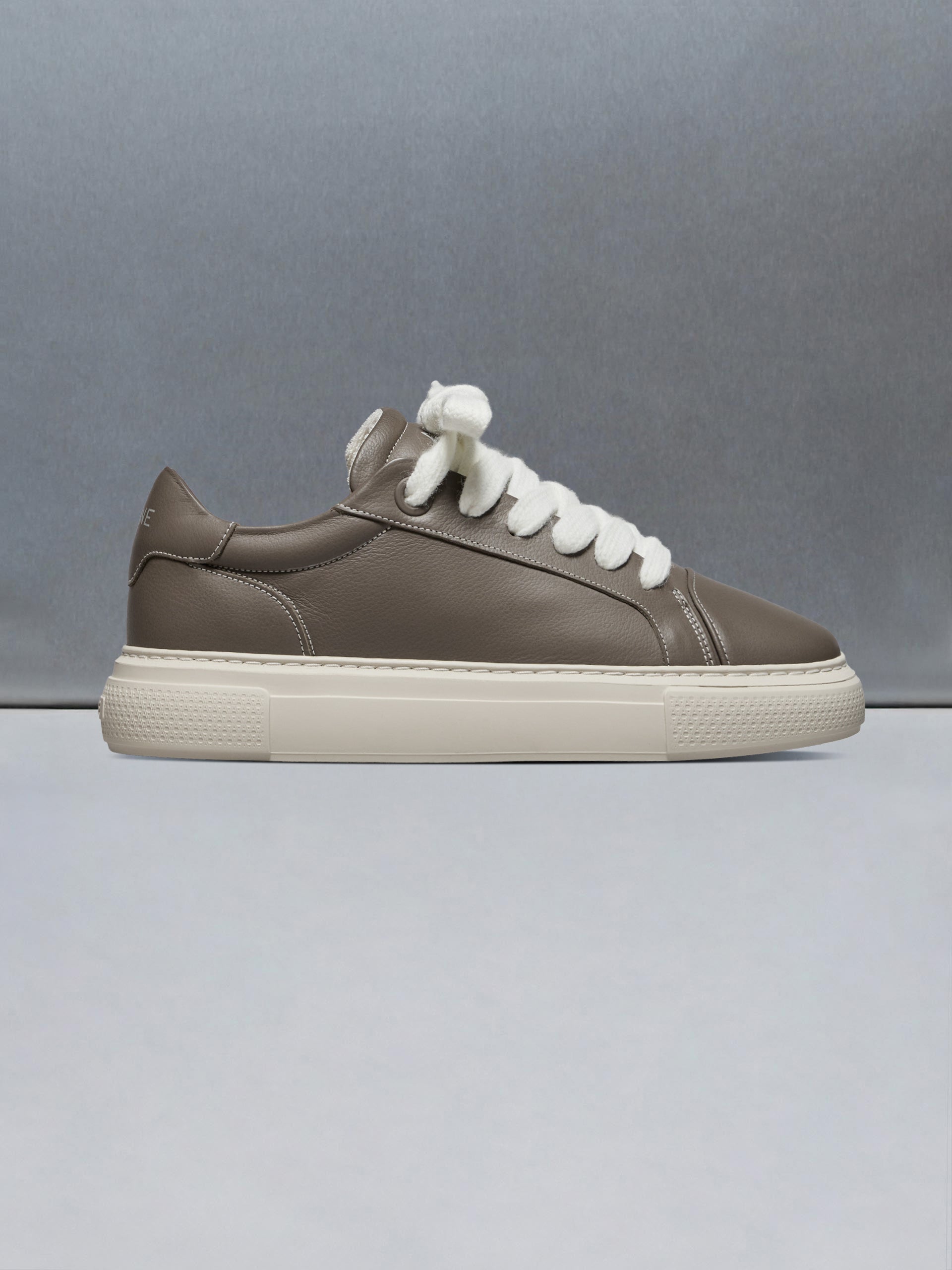 Mens Chunky Essential Trainer in Brown
