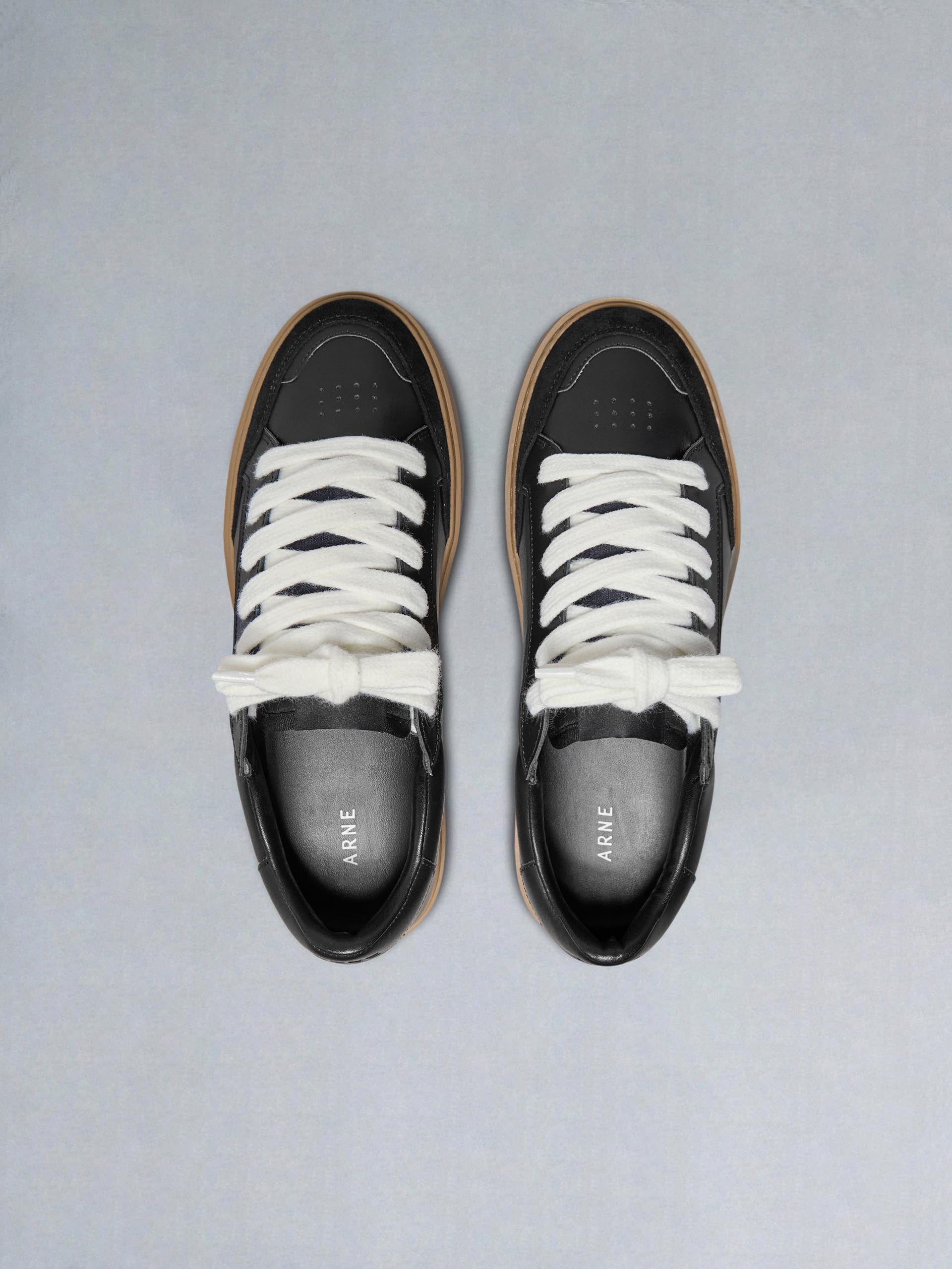 Mens Chunky Mid Essential Leather Trainer in Black