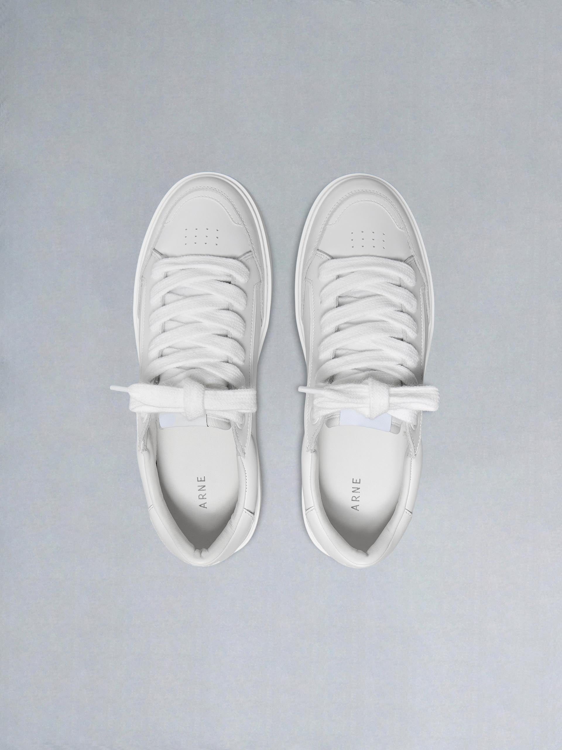 Mens Chunky Mid Essential Leather Trainer in Triple White