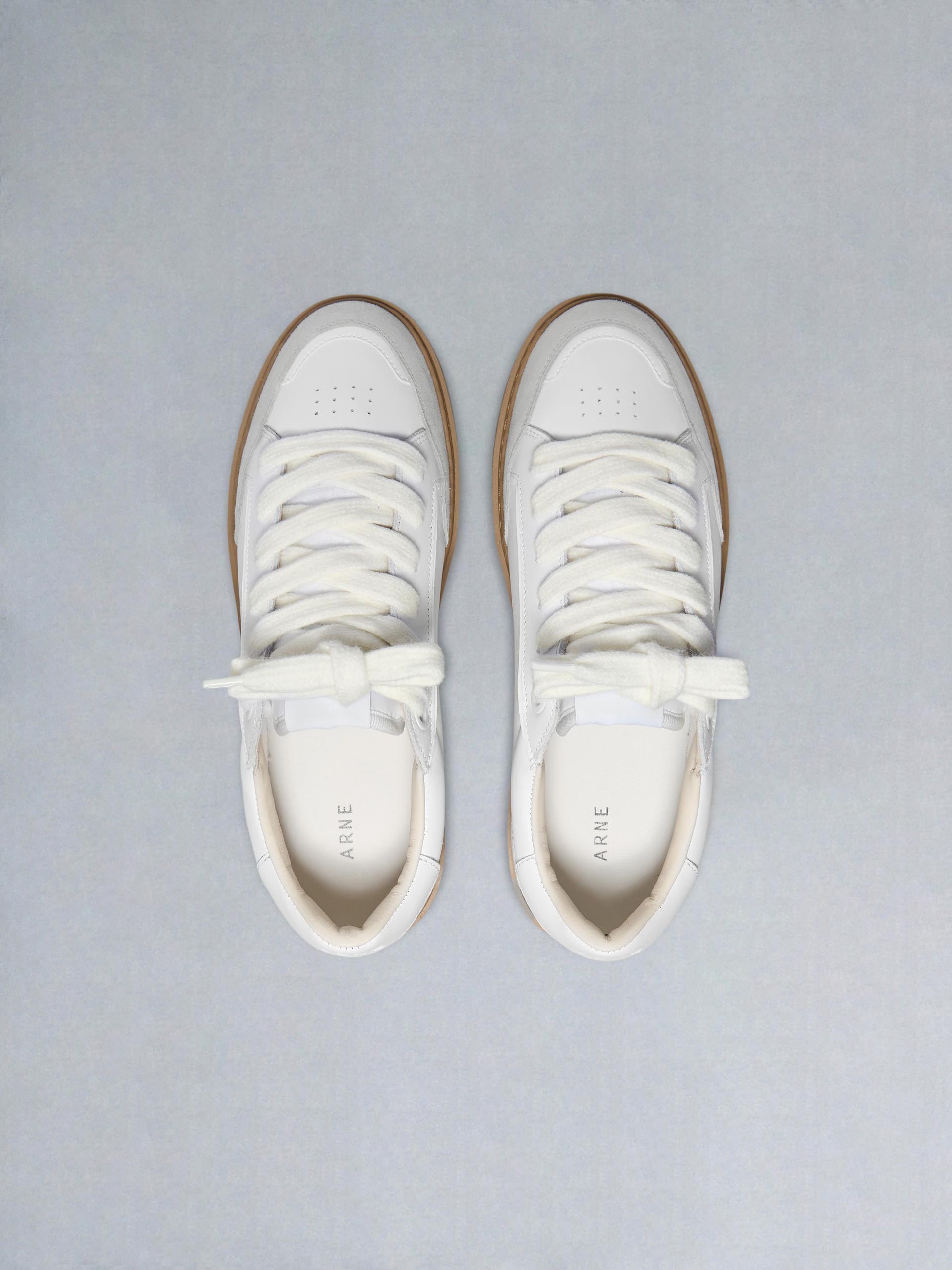 Mens Chunky Mid Essential Leather Trainer in White Gum