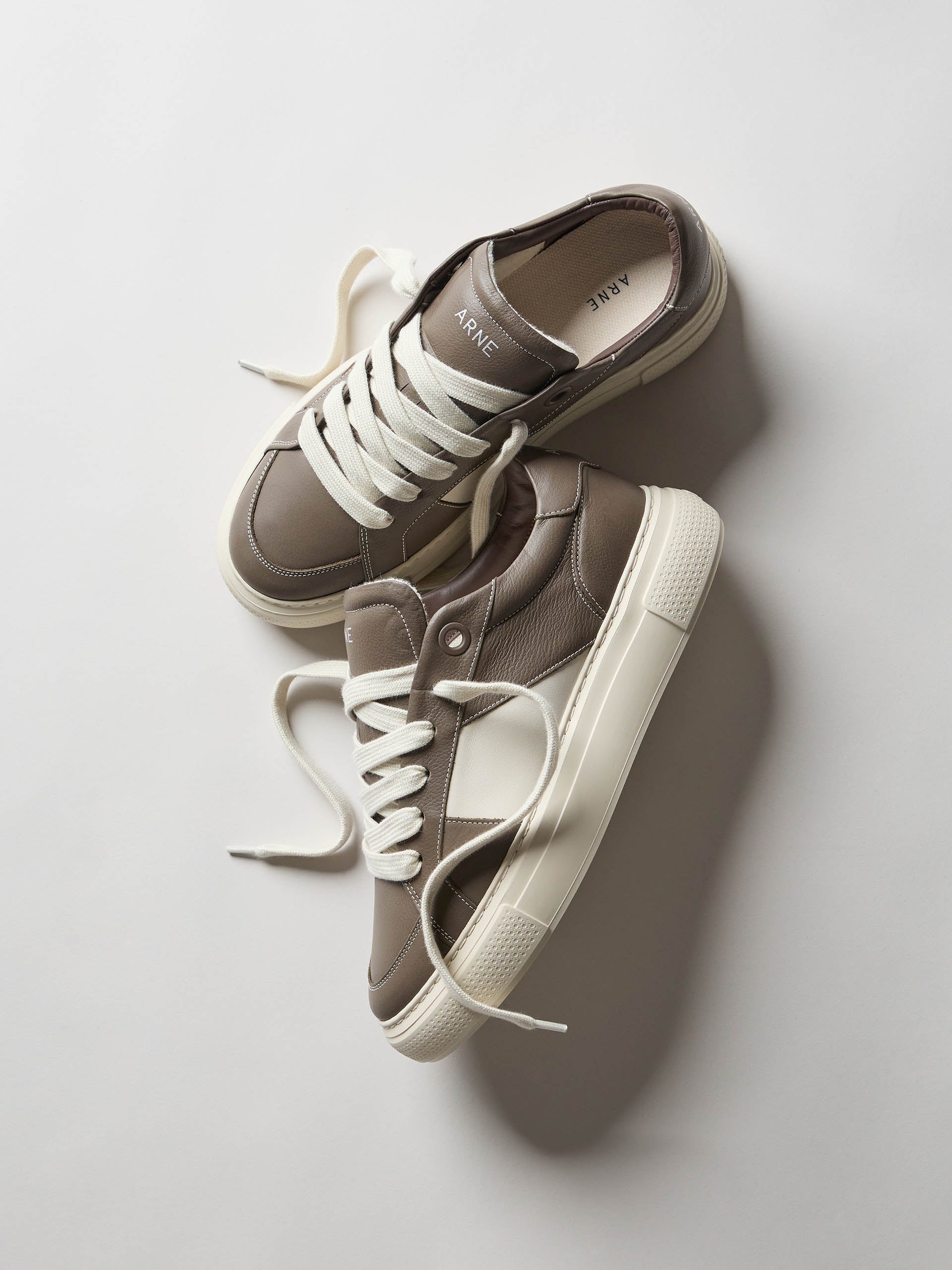 Mens Chunky Stripe Essential Trainer in Brown
