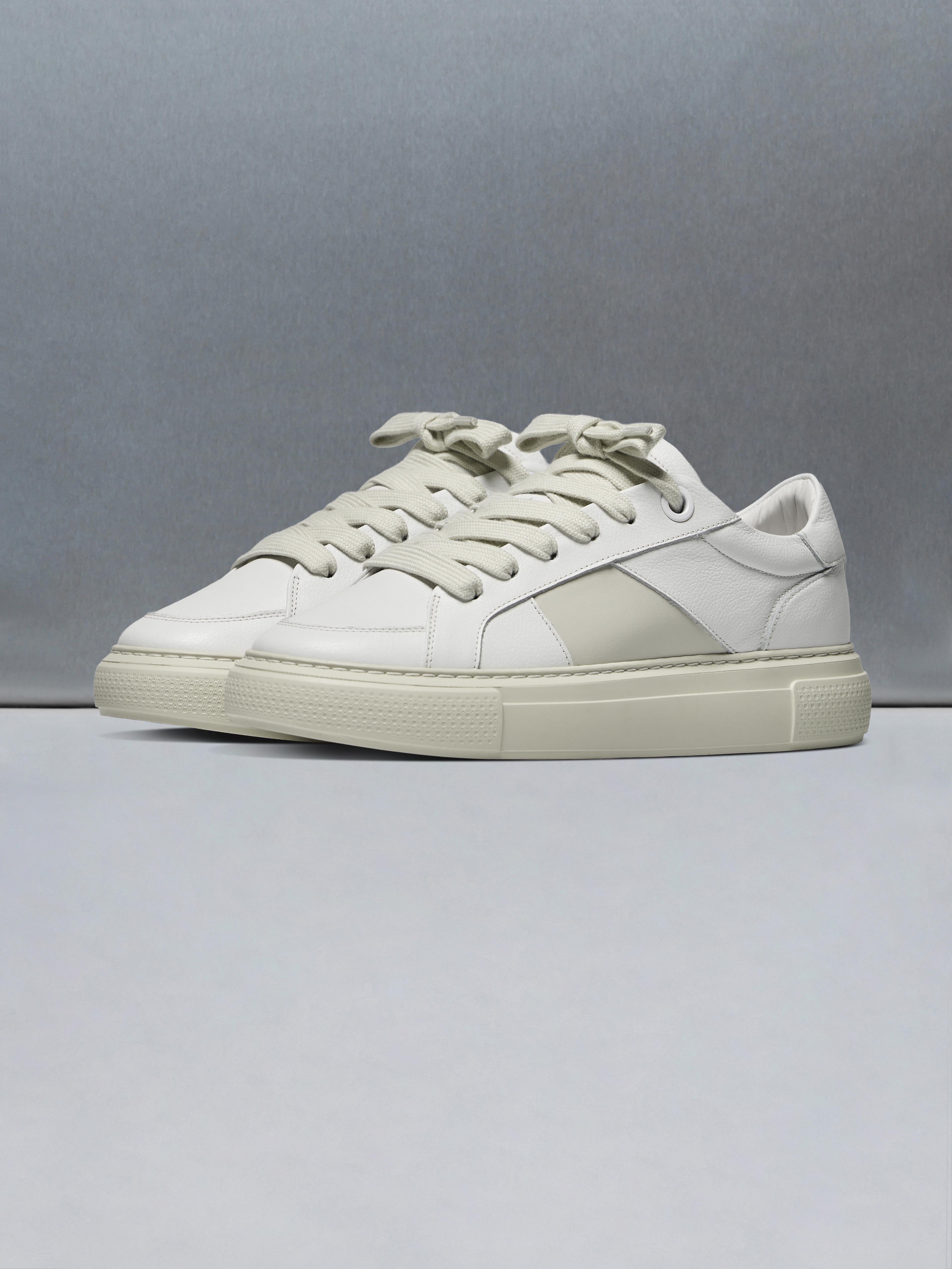 Mens Chunky Stripe Essential Trainer in White