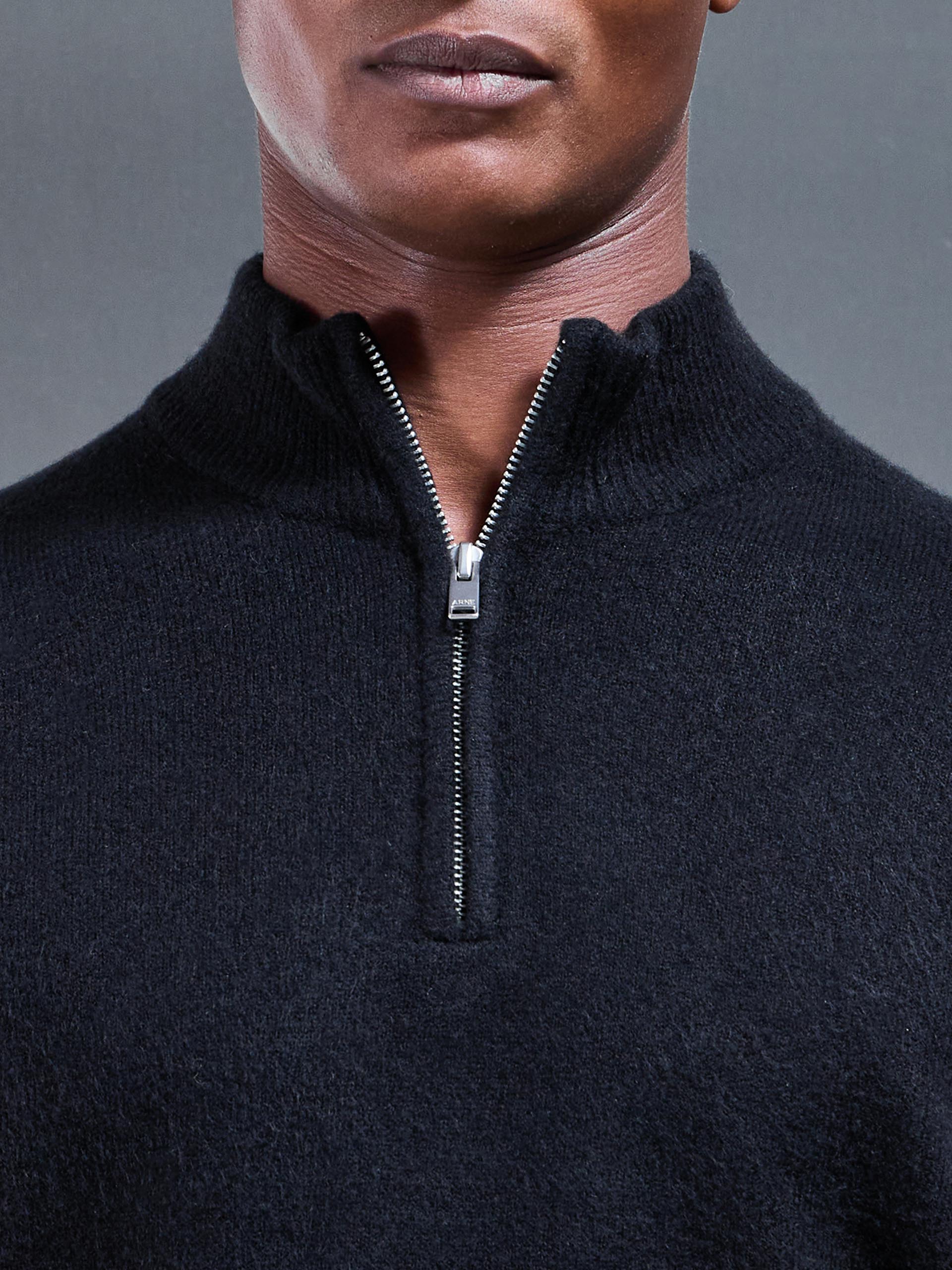 Mens Chunky Wool Half Zip in Black