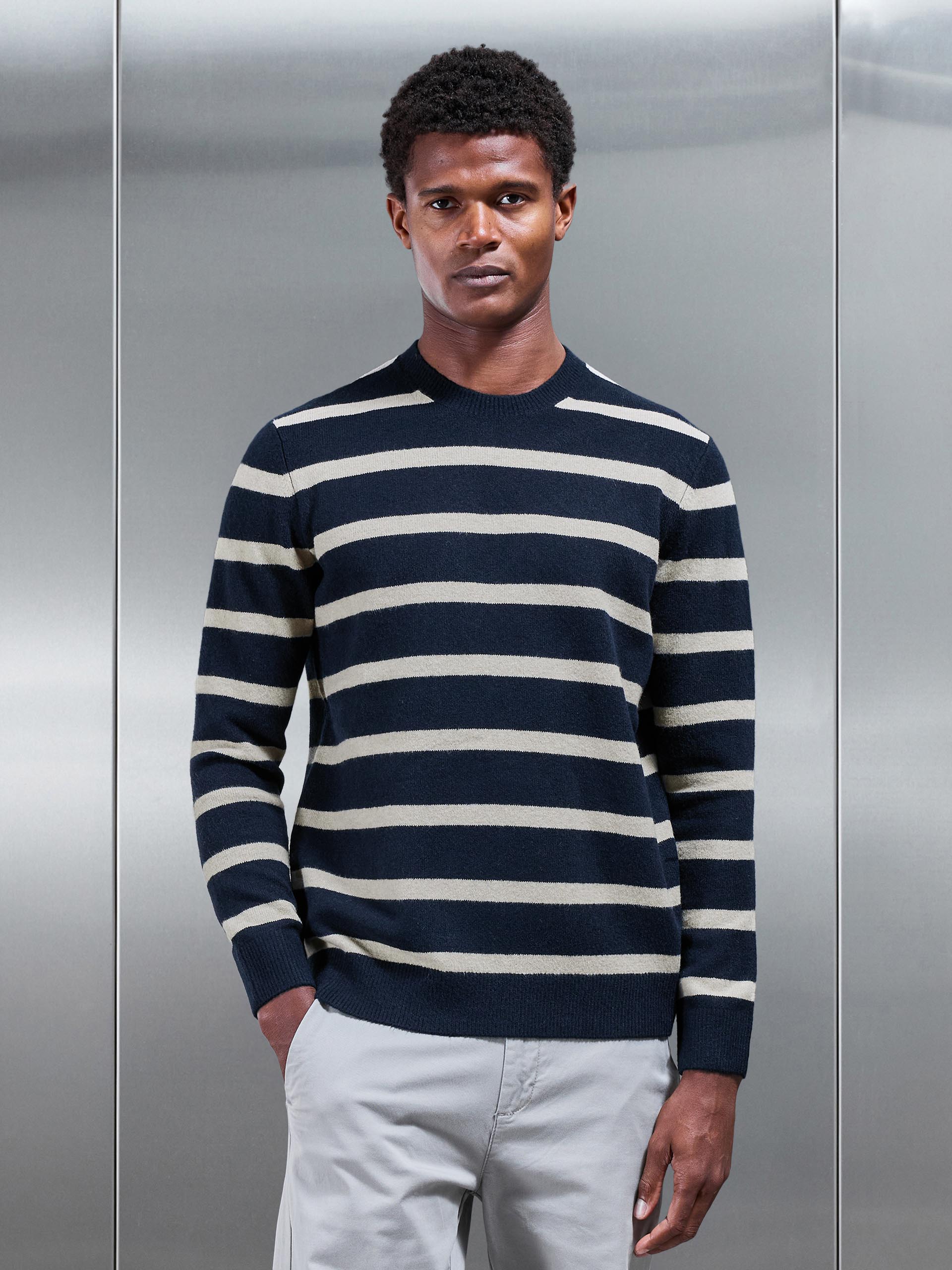 Mens Chunky Wool Stripe Sweatshirt in Navy