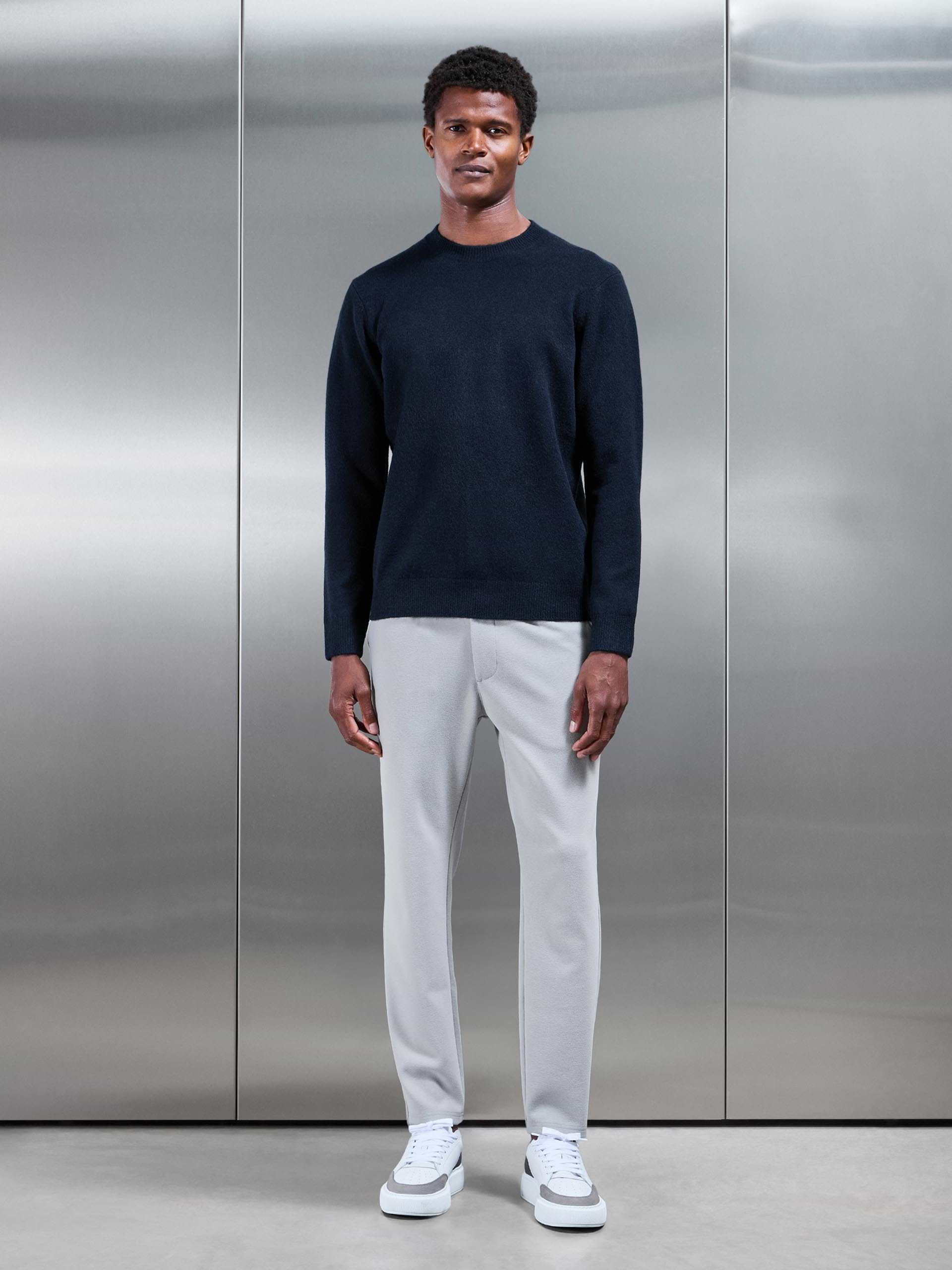 Chunky Wool Sweatshirt in Navy