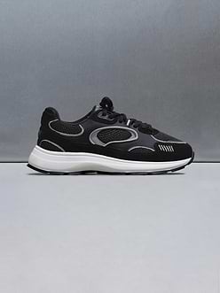 Mens Circuit Trainer in Black