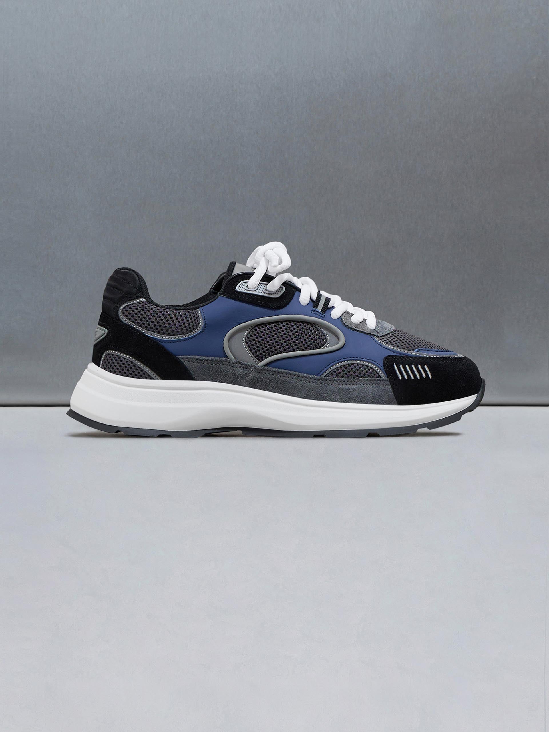 Mens Circuit Trainer in Cobalt Grey