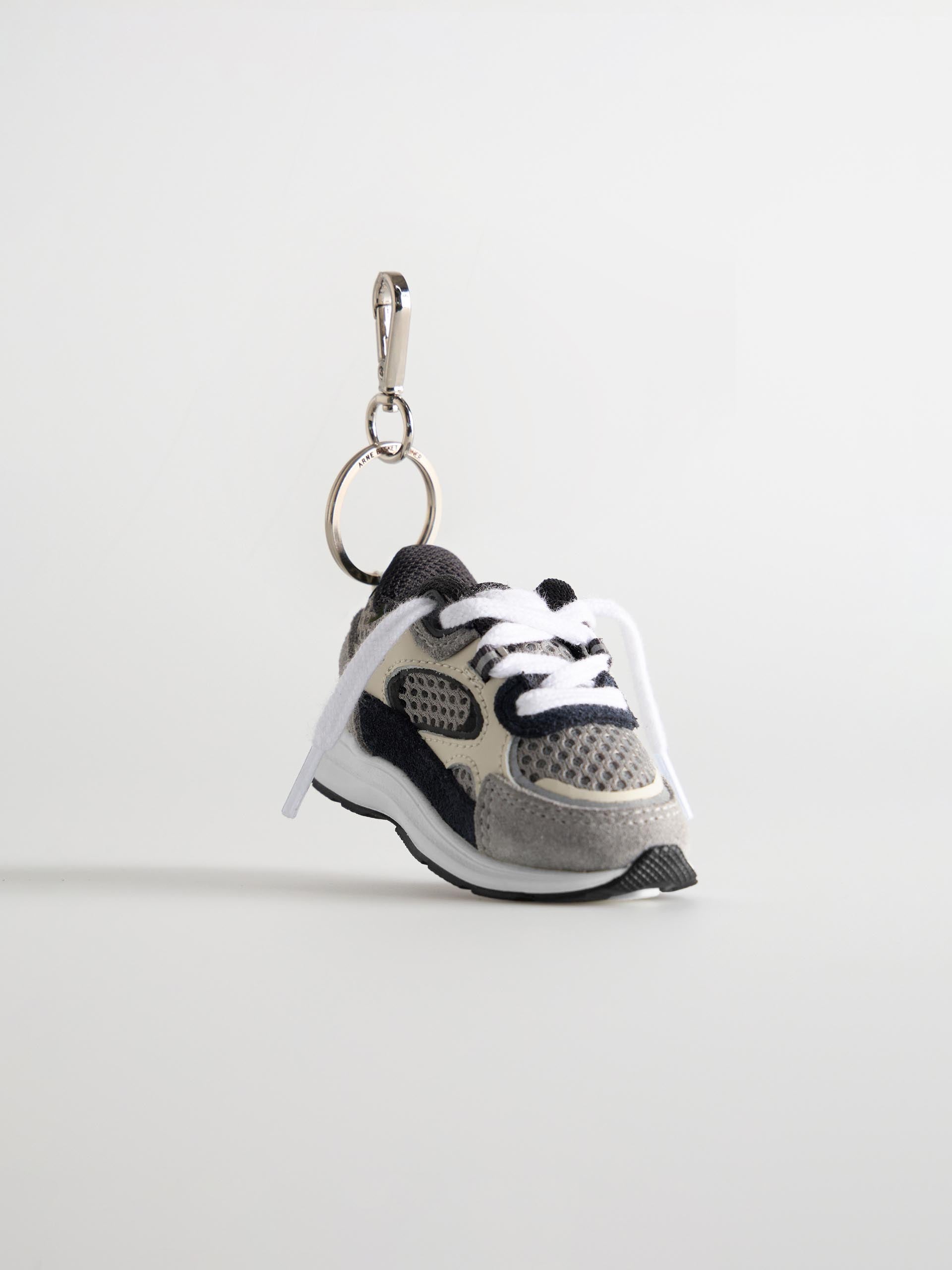 Mens Circuit Trainer Keychain in Desert Grey