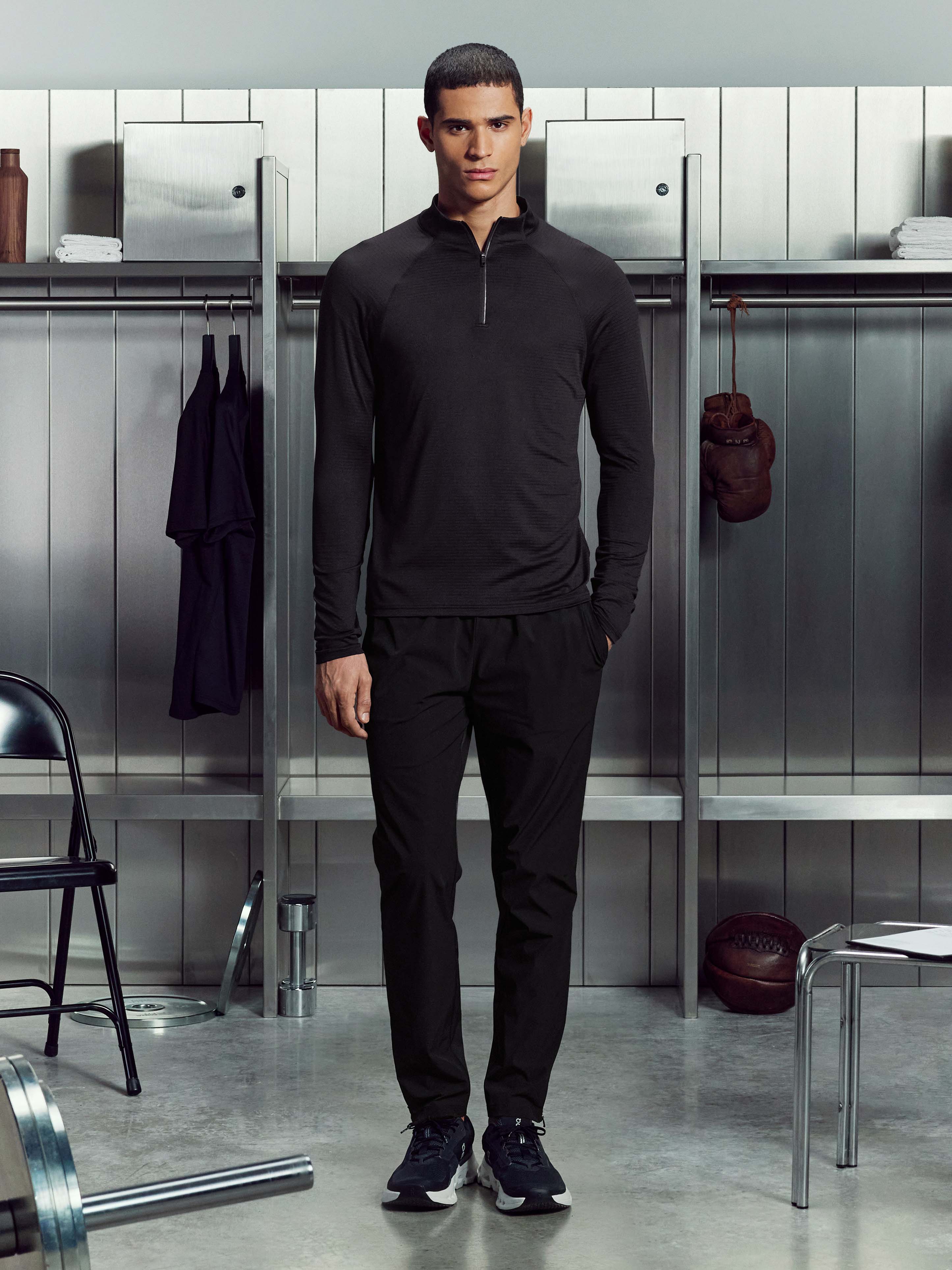 Mens Condition Half Zip in Black