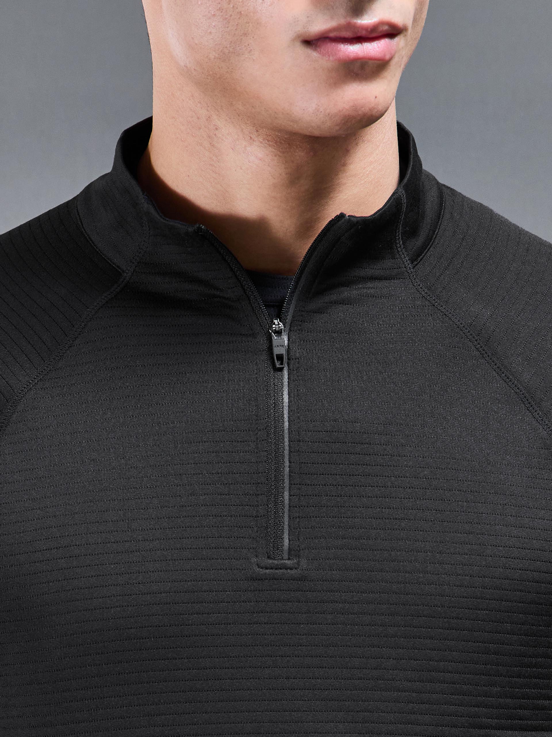 Mens Condition Half Zip in Black