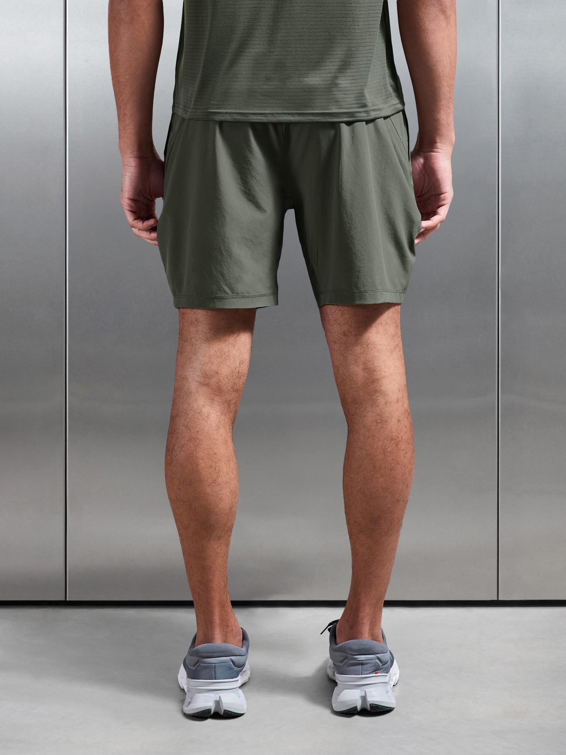Mens Condition Short in Olive