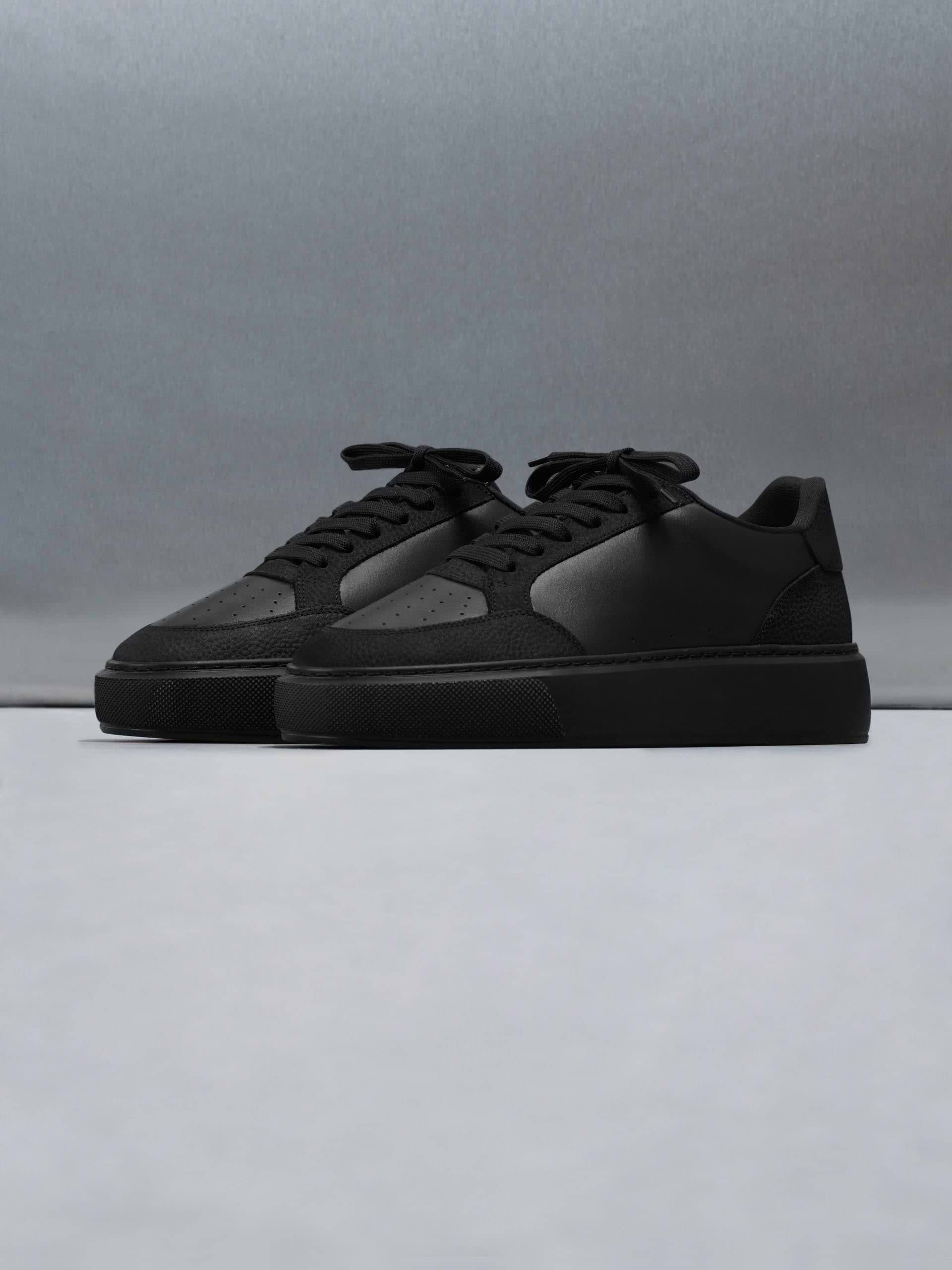 Mens Court Trainer 2.0 in Triple Black