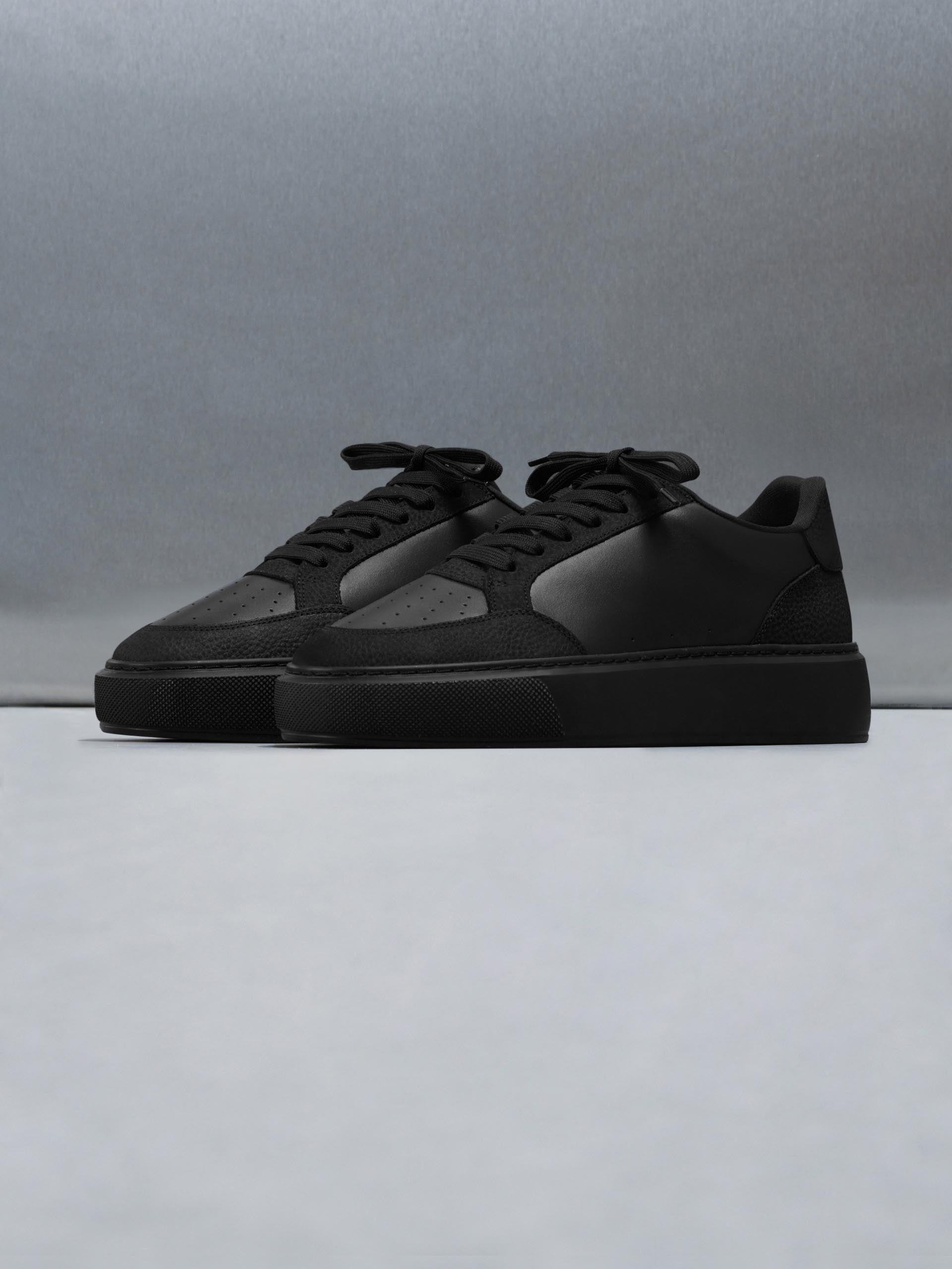 Mens Court Trainer 2.0 in Triple Black