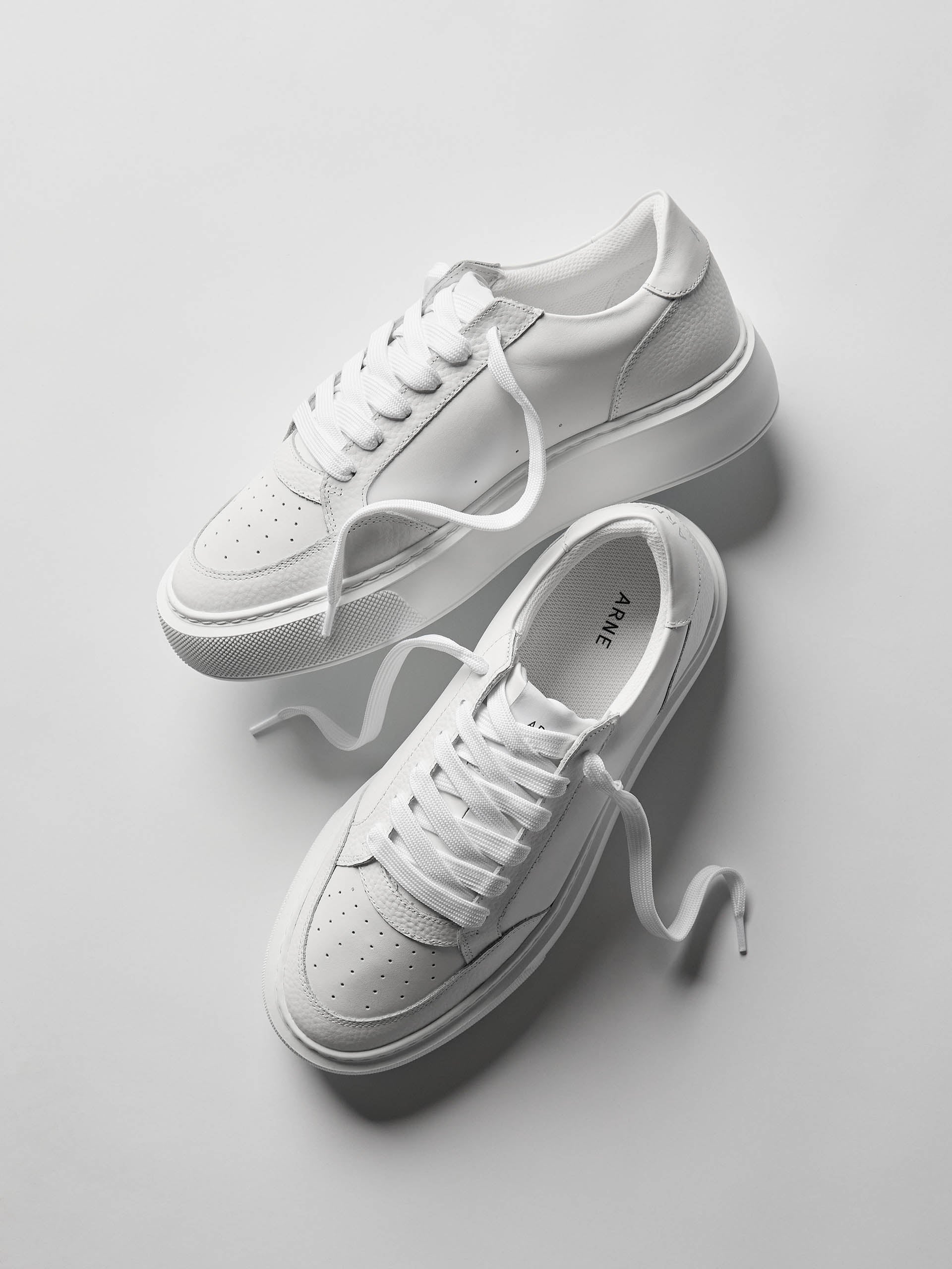 Mens Court Trainer 2.0 in Triple White