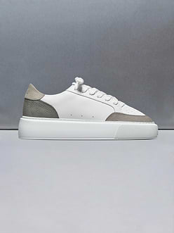 Mens Court Trainer 2.0 in White Autumn