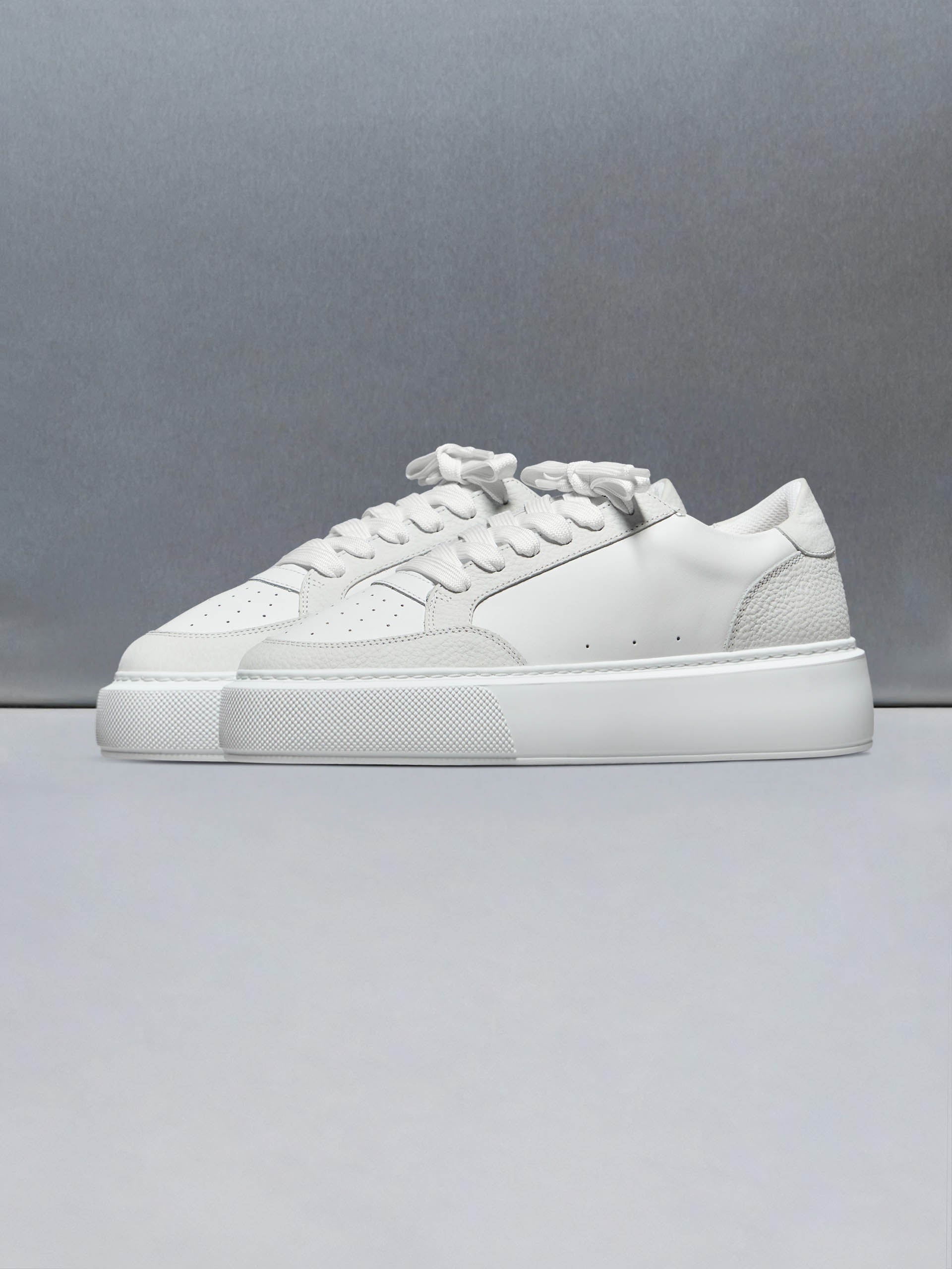 Mens Court Trainer 2.0 in White Ice
