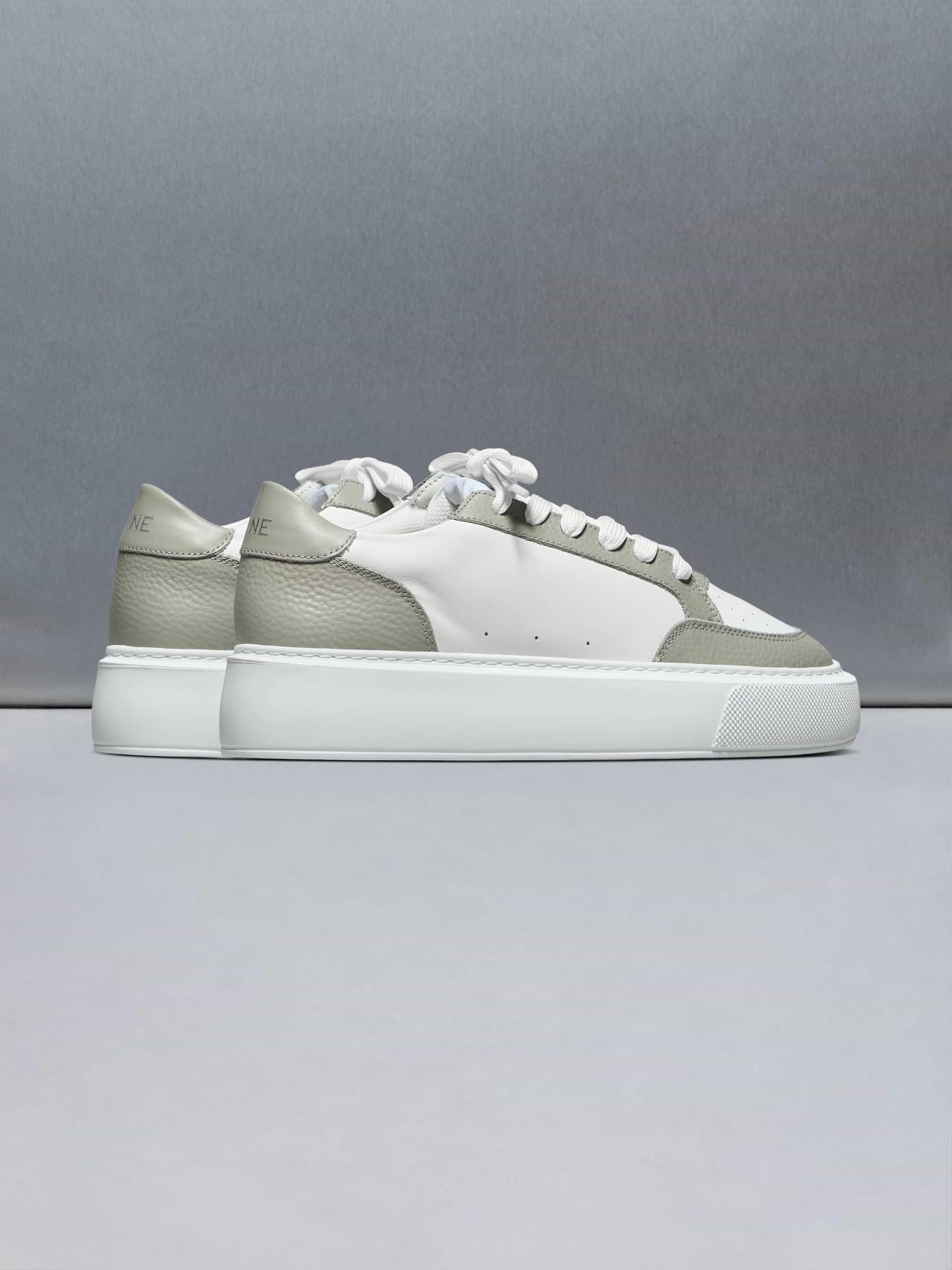 Court Trainer 2.0 in White Stone