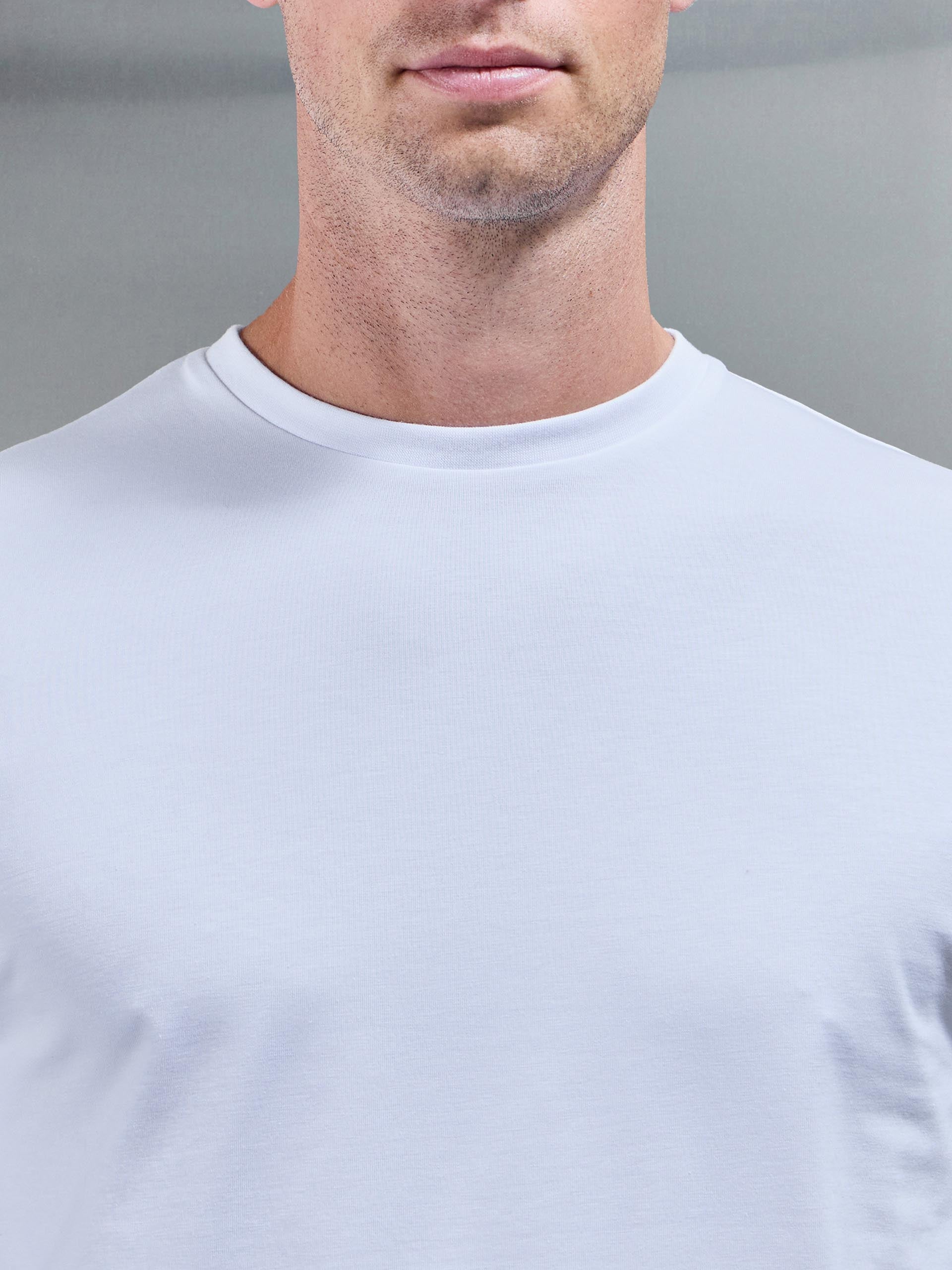 Mens Essential Cotton Stretch Long Sleeve Slim T-Shirt in White