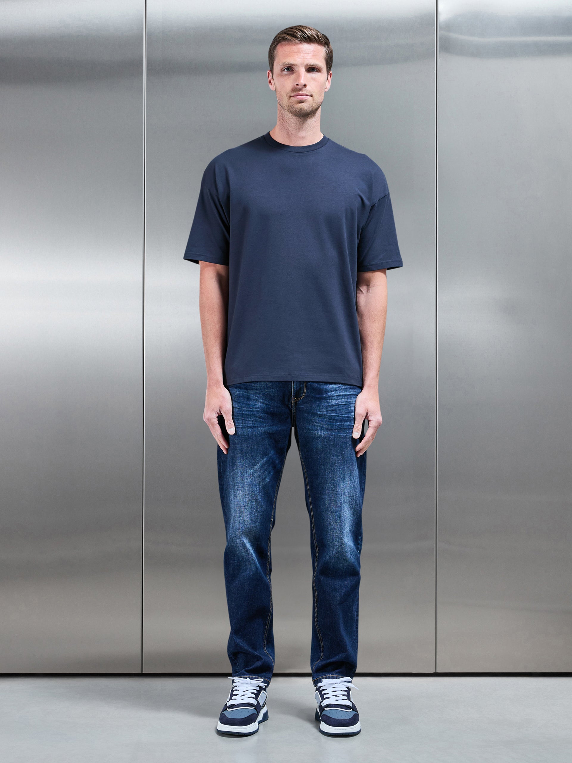Mens Essential Relaxed Cotton T-Shirt in Navy