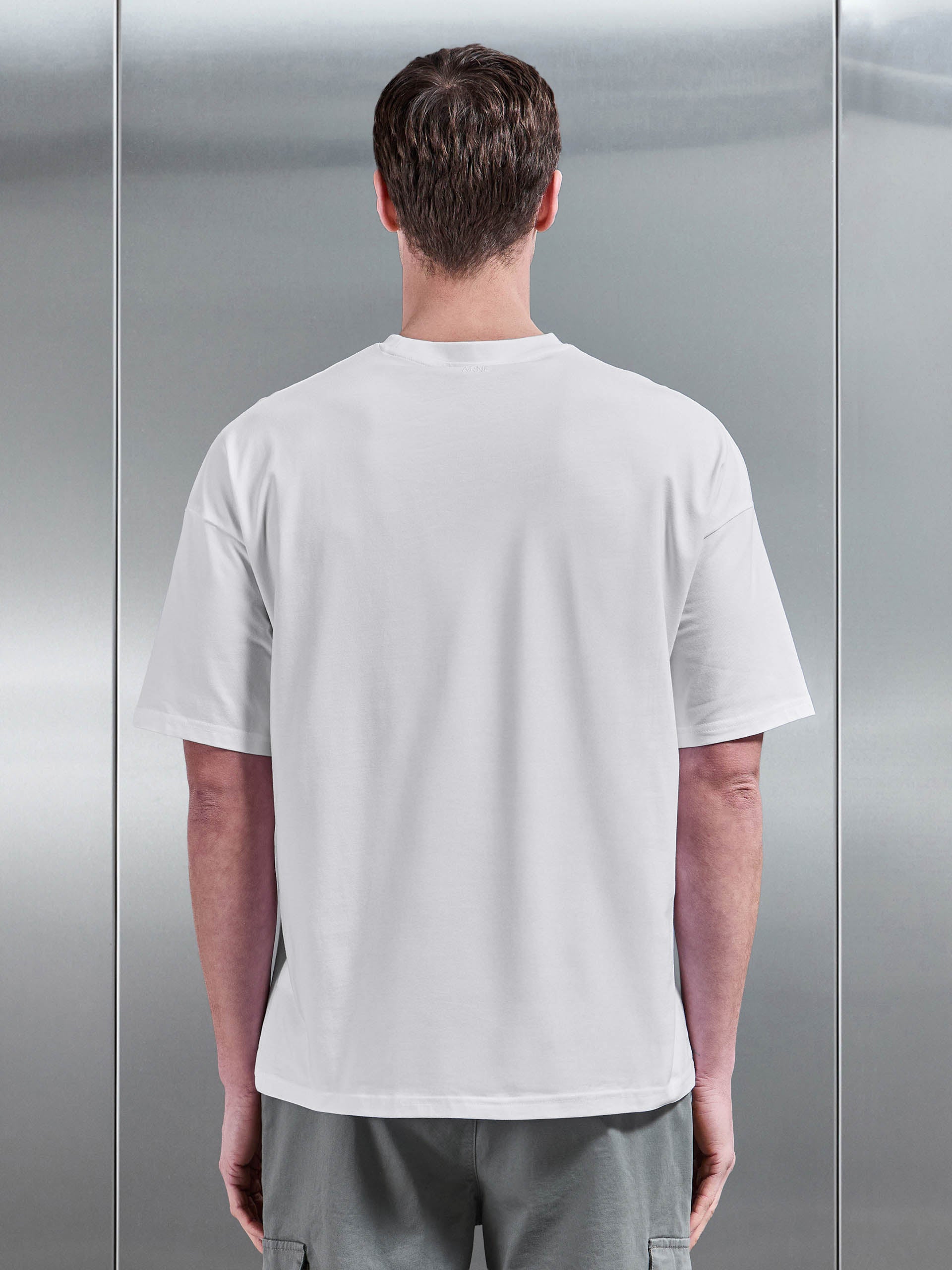 Mens Essential Relaxed Fit Cotton T-Shirt in White