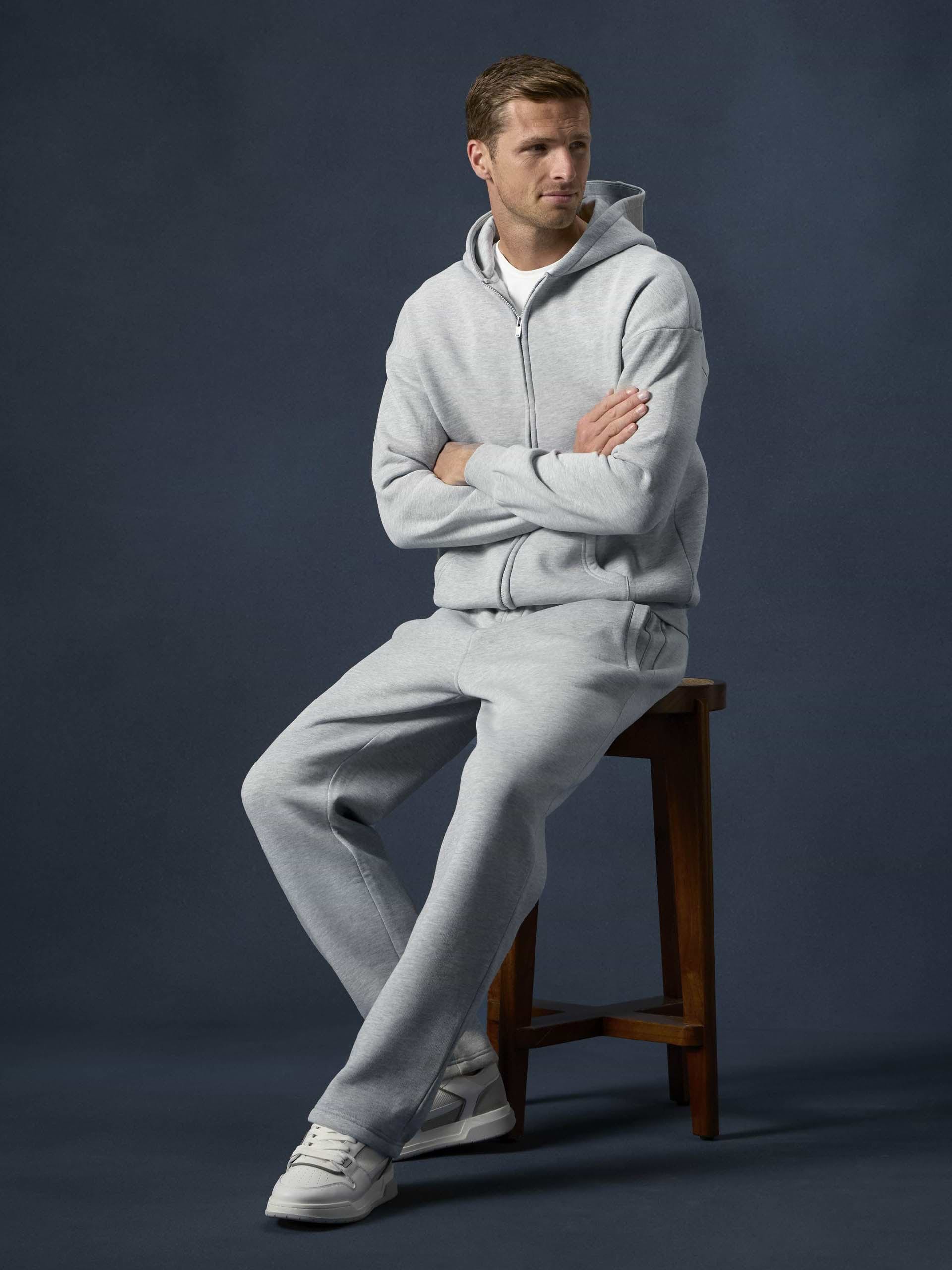 Mens Essential Relaxed Fit Zip Through Hoodie in Marl Grey