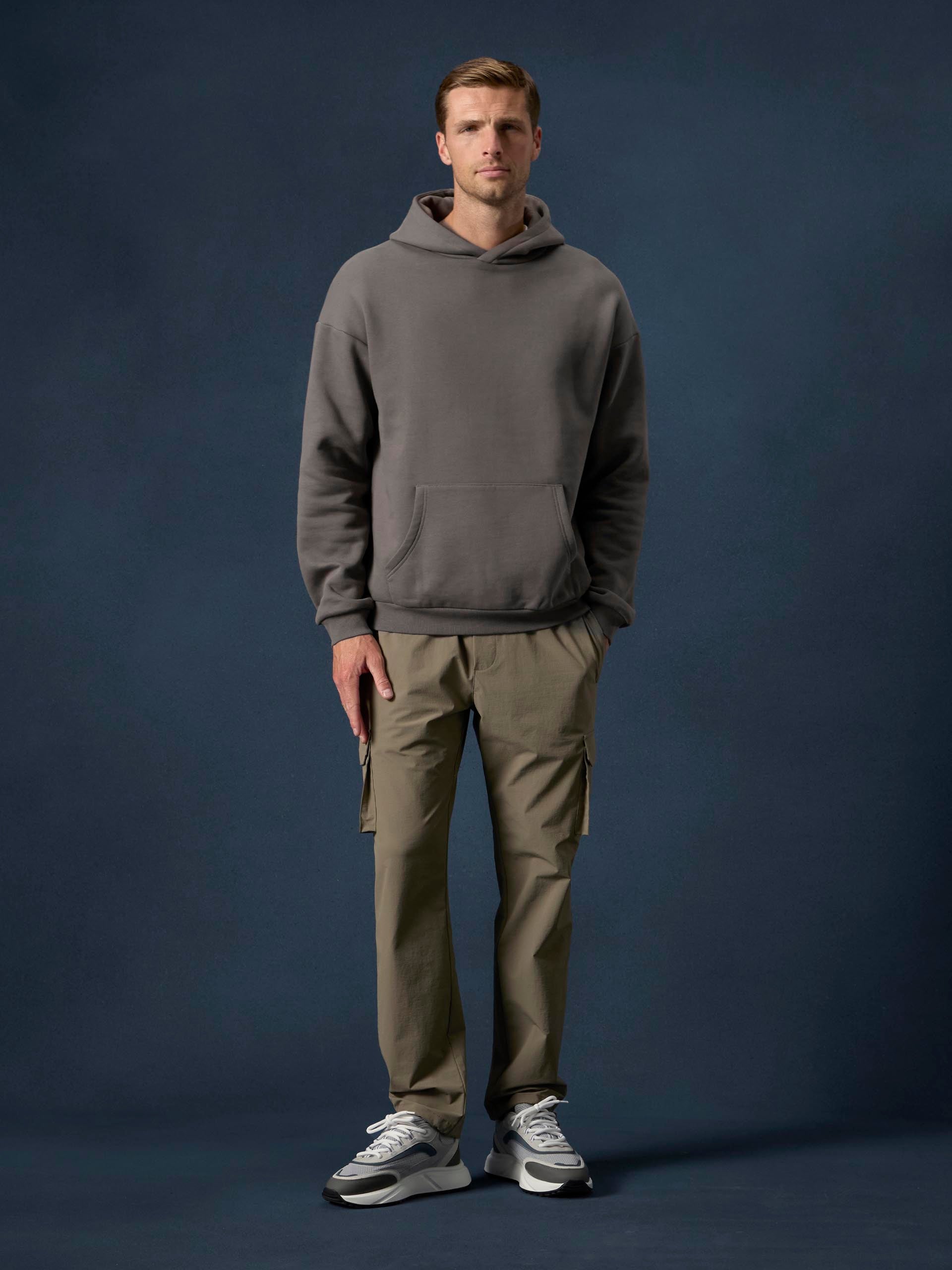 Mens Essential Relaxed Hoodie in Grey