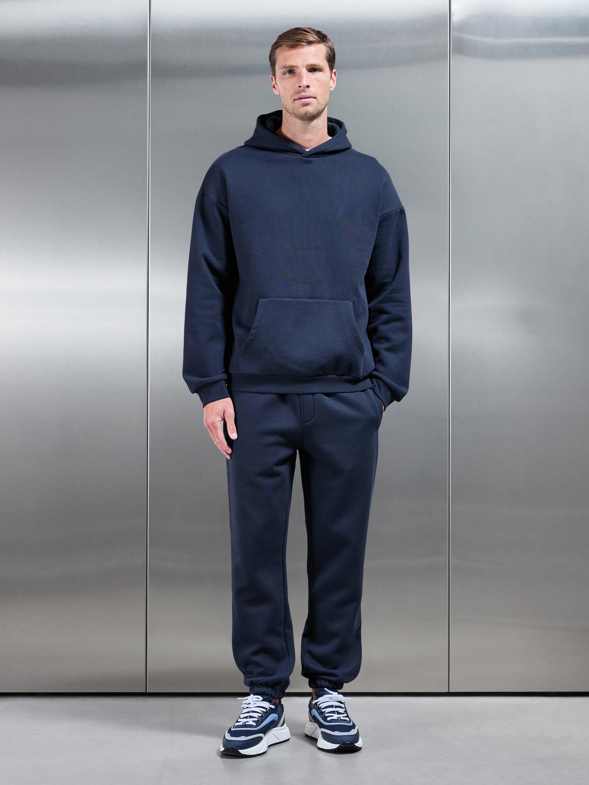 Mens Essential Relaxed Hoodie in Navy